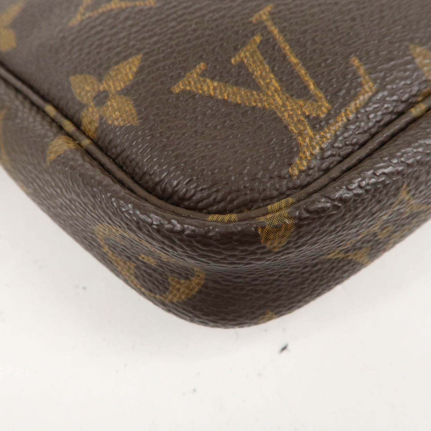 Louis Vuitton Monogram Pochette Accessoires & Strap M51980 J75010