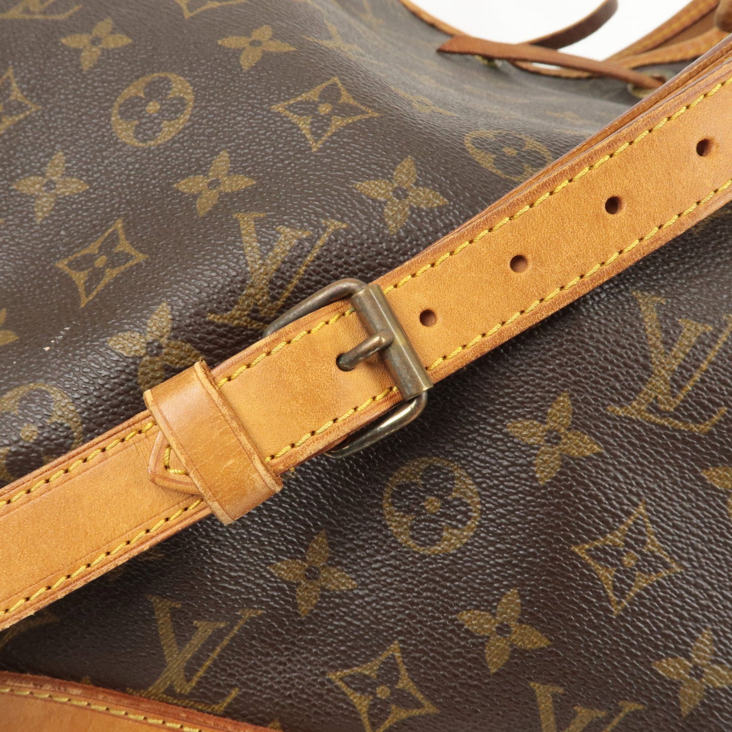 Louis Vuitton Monogram Noe Shoulder Bag Hand Bag M42224