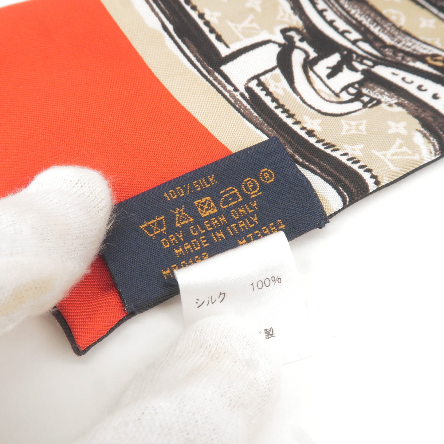 Louis-Vuitton-Bando-Monogram-100%-Silk-Trunk-Printed-M73964