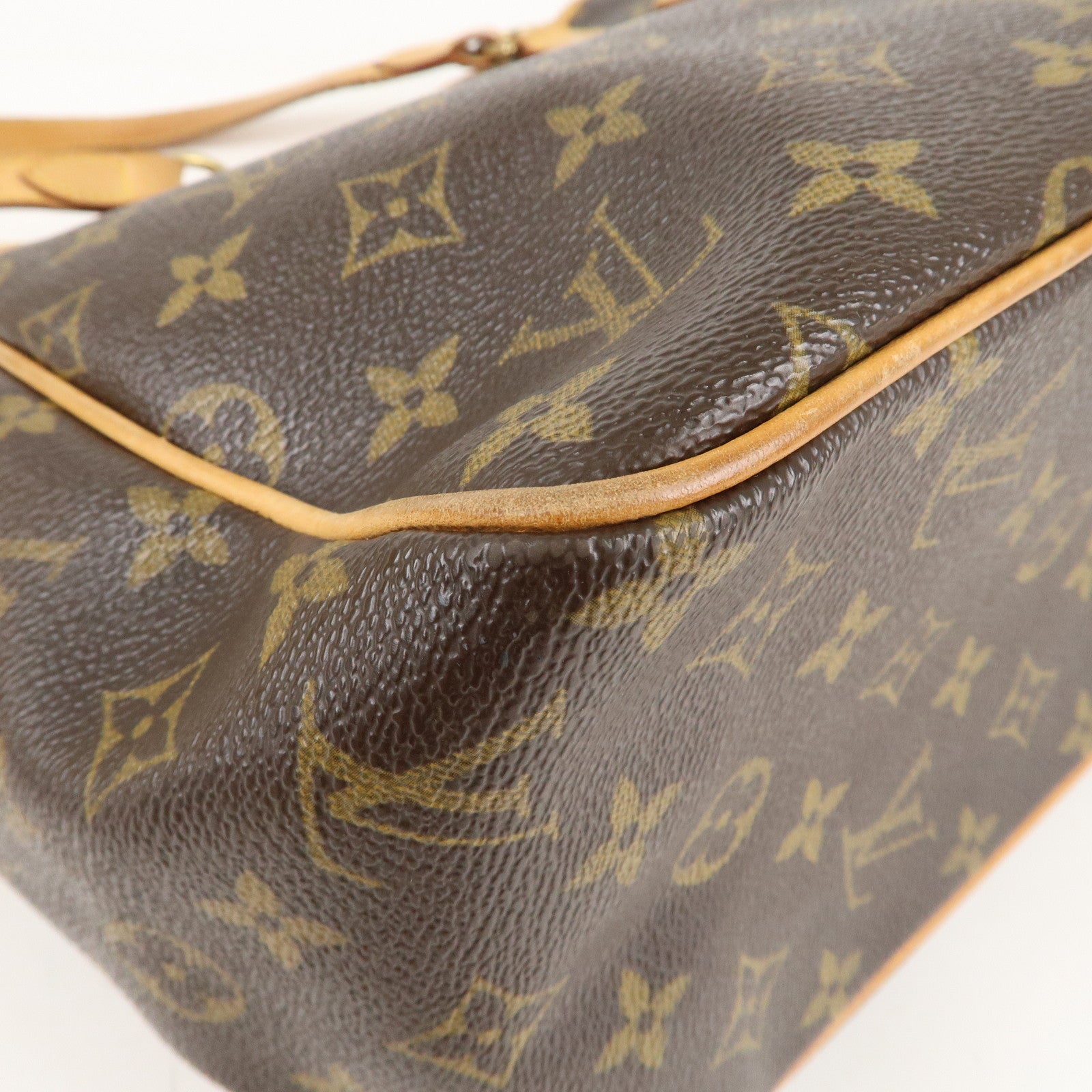 Louis-Vuitton-Monogram-Batignolles-Vertical-Tote-Bag-M51153 – dct