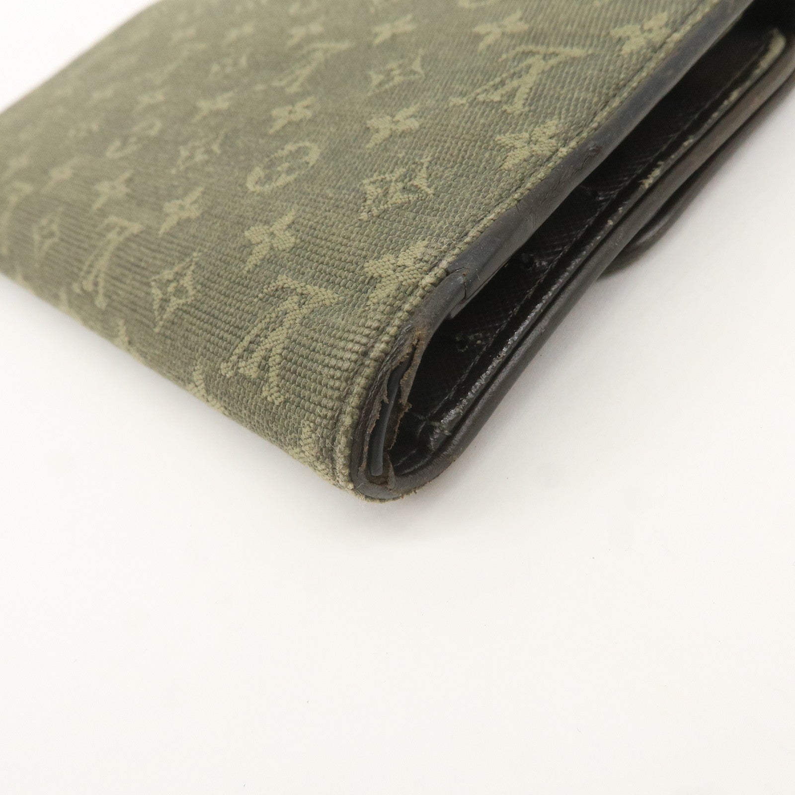 Louis Vuitton Mini Monogram Porte Trezol International M92443