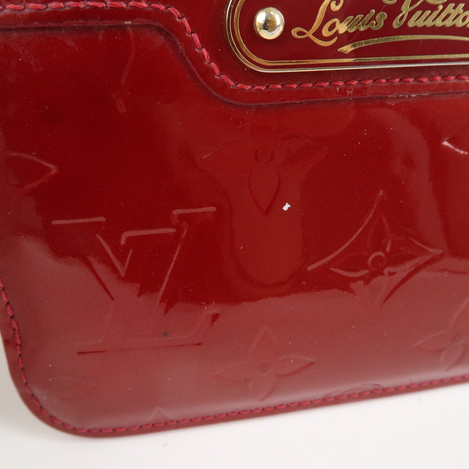 Louis Vuitton Pochette Monogram Vernis PM Metallic Rose in Patent