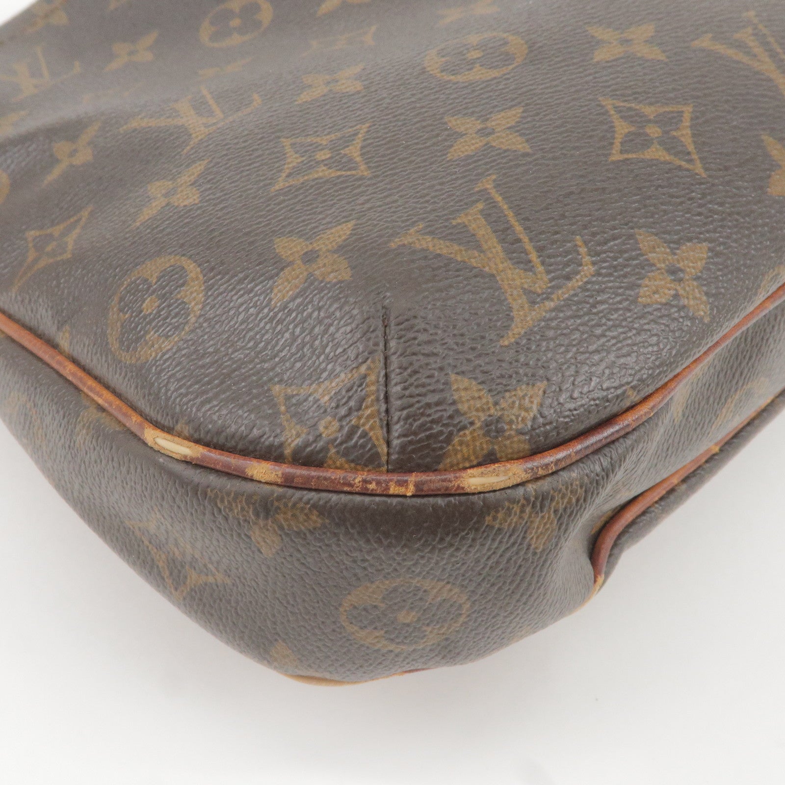 Louis Vuitton, Bags, Gorgeous Rare Louis Vuitton Odeon Pm