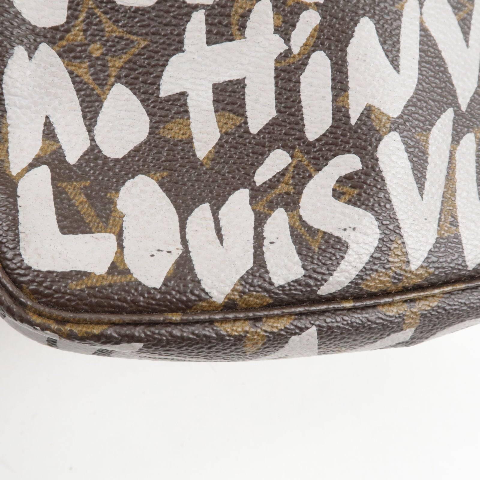 Louis Vuitton Brown, Pattern Print Monogram Graffiti Pochette Accessoires