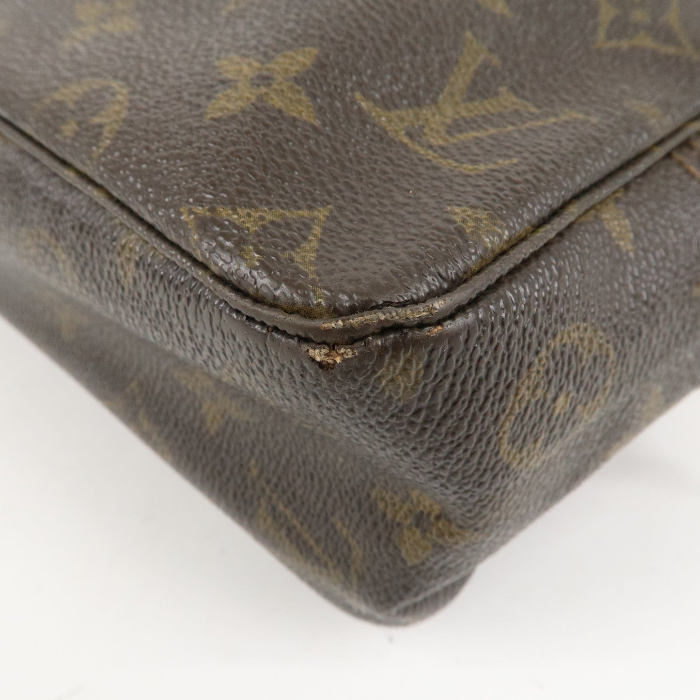 Louis Vuitton Monogram Trousse Toilette 28 Pouch Brown M47522