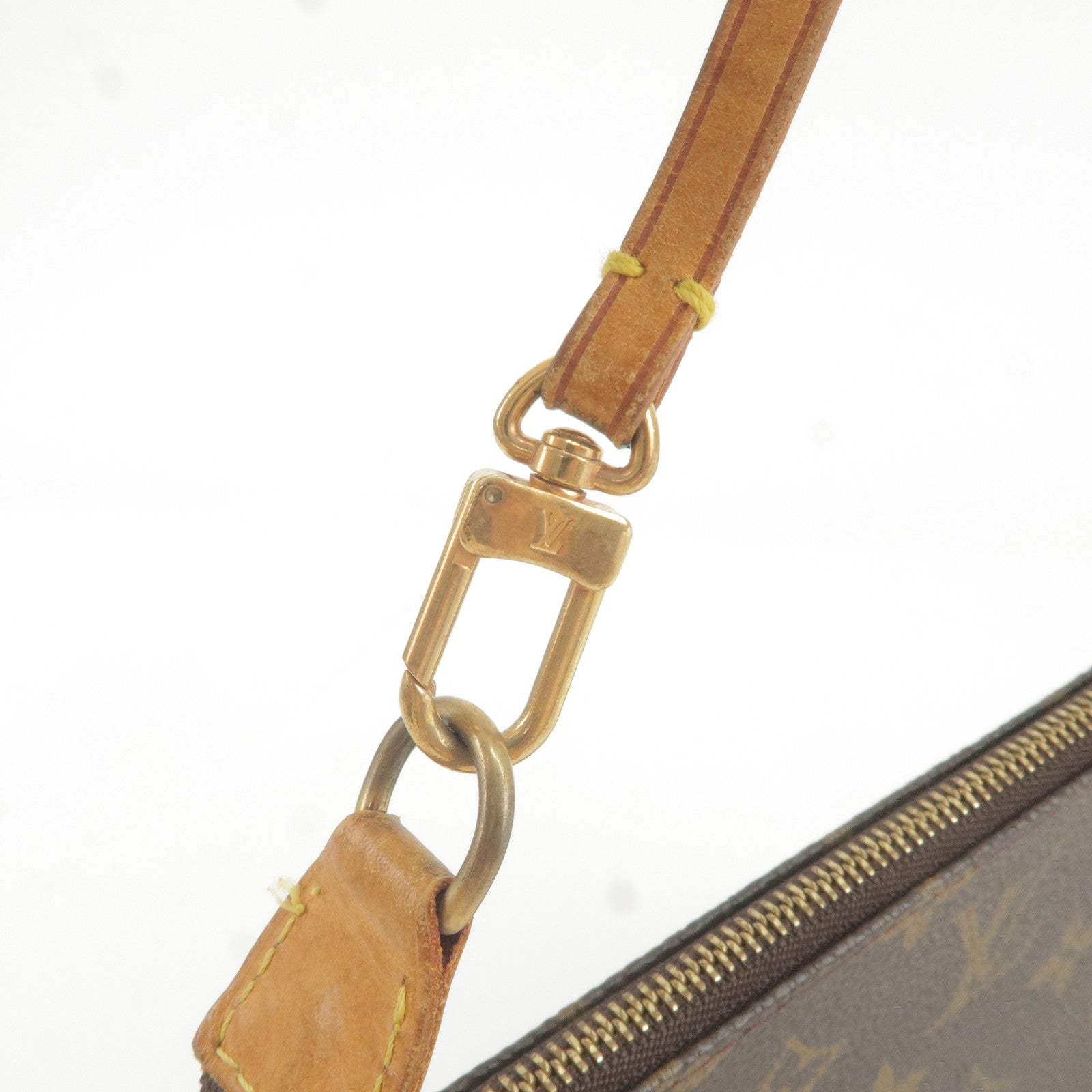 Louis Vuitton Monogram Tulum Pochette Key Cles