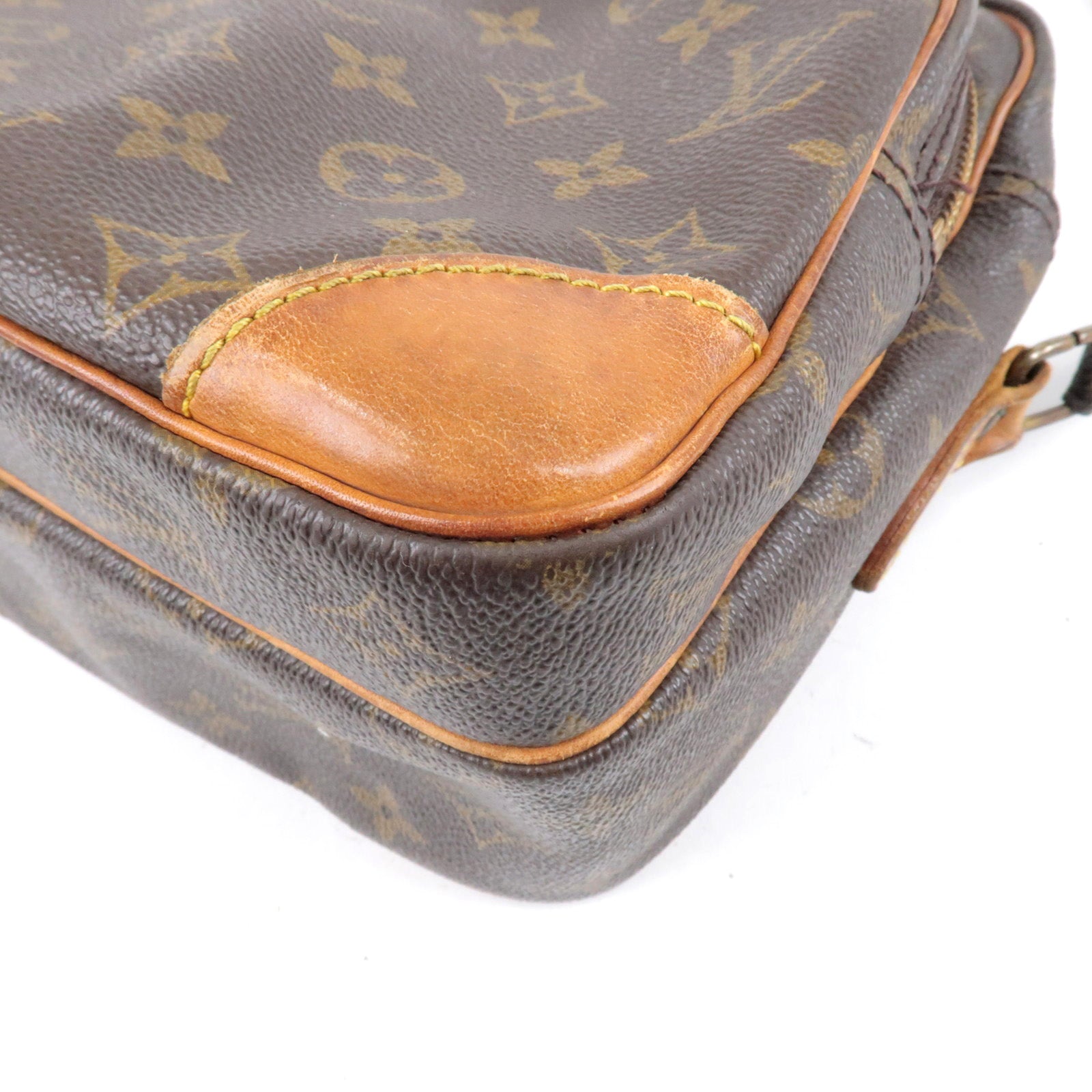 Louis Vuitton Nile Bag Monogram Canvas and Brown Leather -  Finland