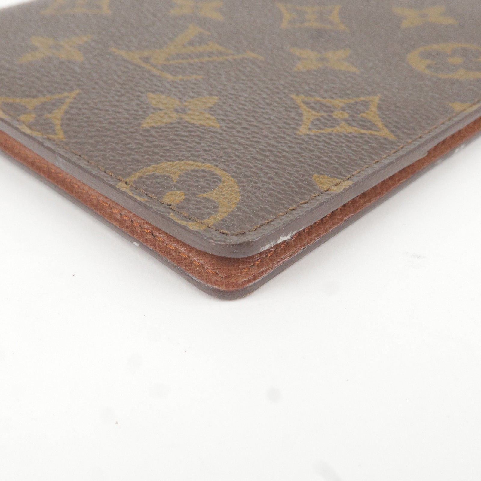 Pochette passeport lv hot sale