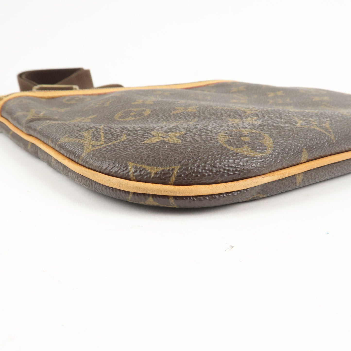 LOUIS VUITTON Pochette Bosphore Shoulder Bag Monogram Leather BN M40044  70MY815