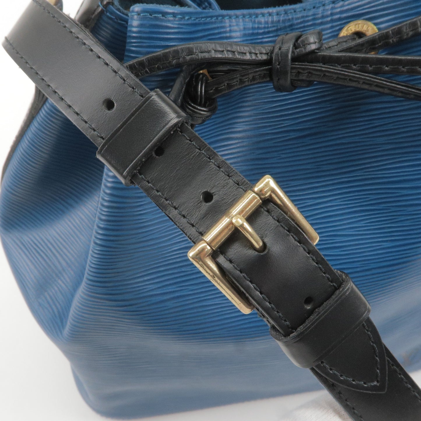 Louis Vuitton Epi Petit Noe Shoulder Bag Toledo Blue M44152