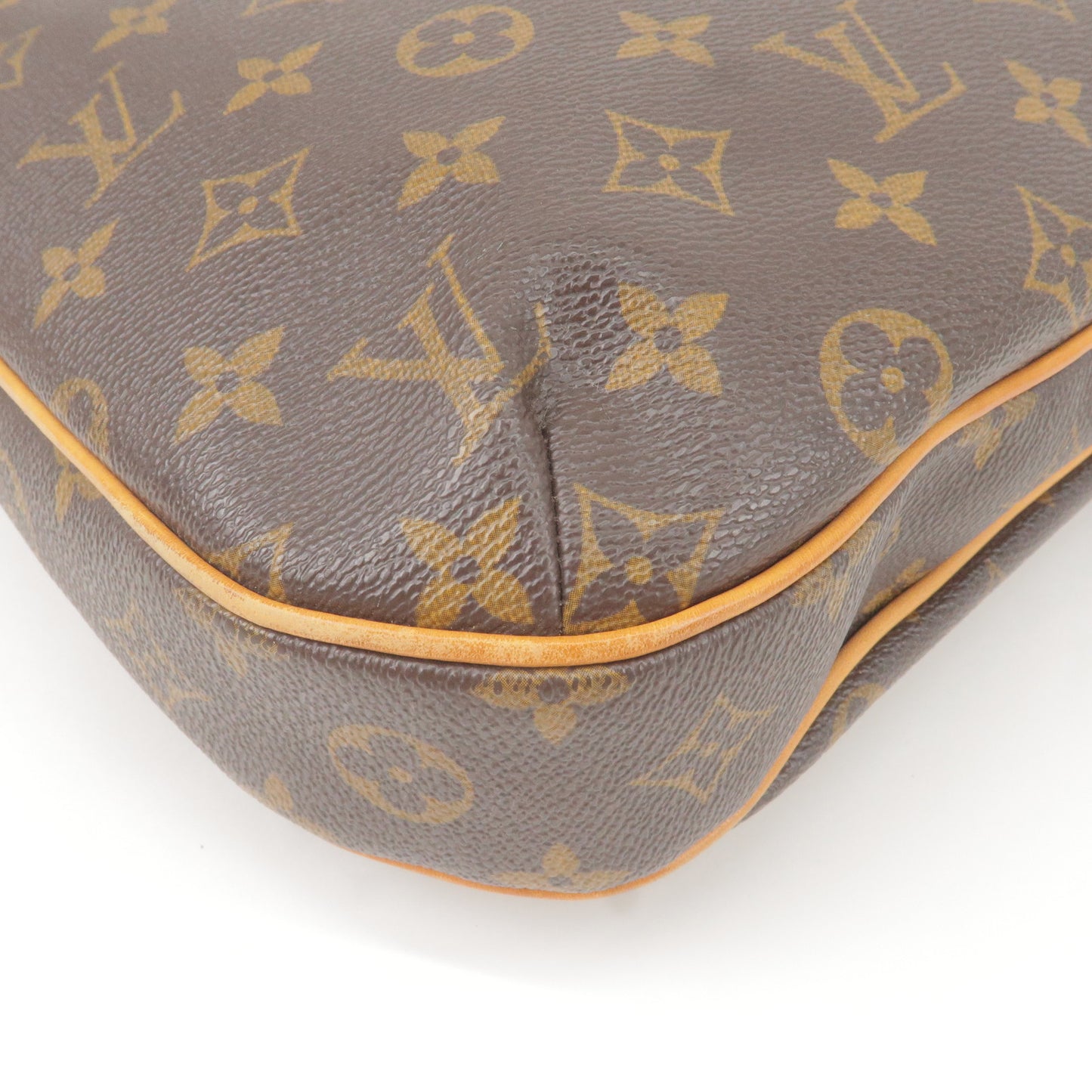 Louis Vuitton Monogram Odeon MM Shoulder Bag M56389
