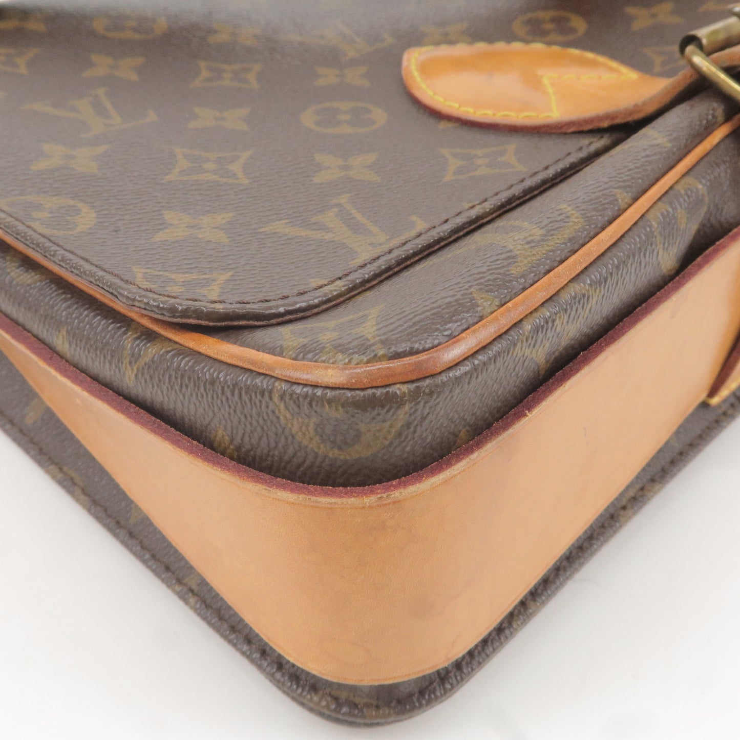 Louis Vuitton Monogram Cartouchiere 26 Crossbody Bag M51252