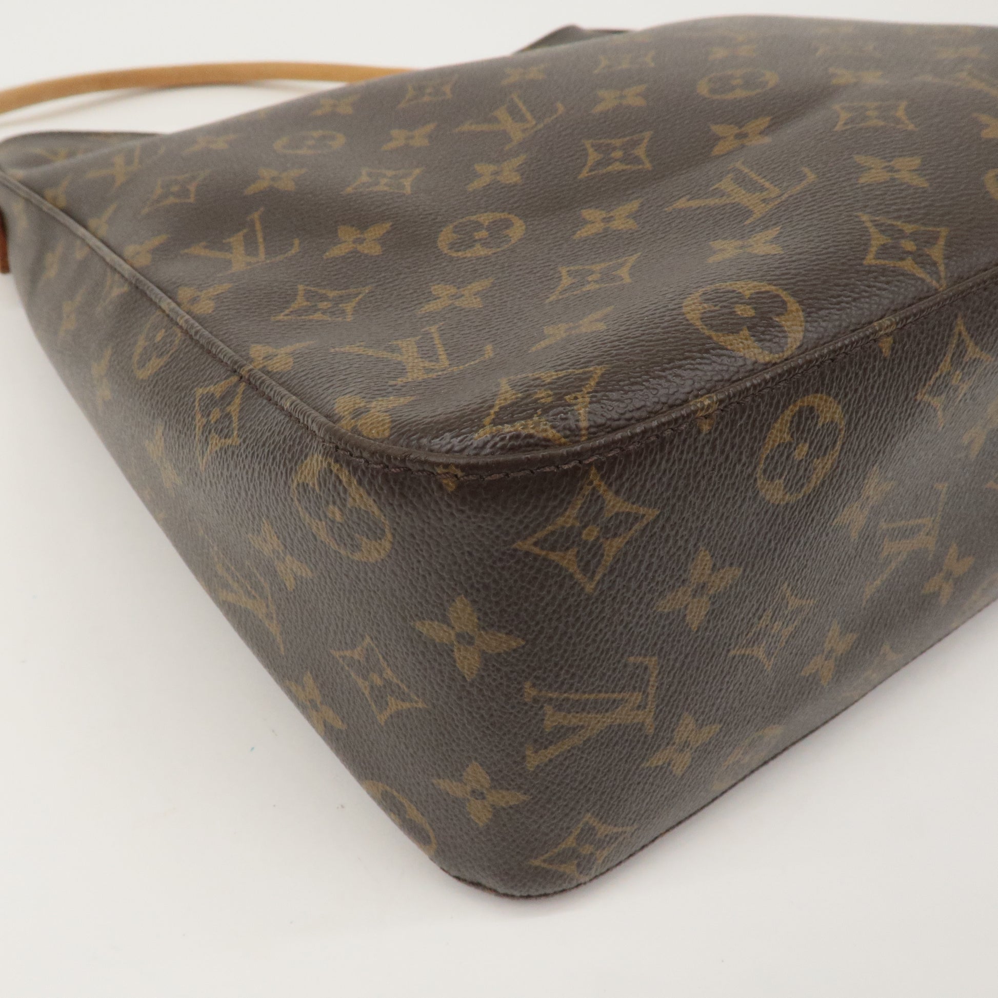 LOUIS VUITTON LOUIS VUITTON Looping GM Shoulder Bag M51145 Monogram canvas  Brown Used Women LV M51145｜Product Code：2100301058408｜BRAND OFF Online Store
