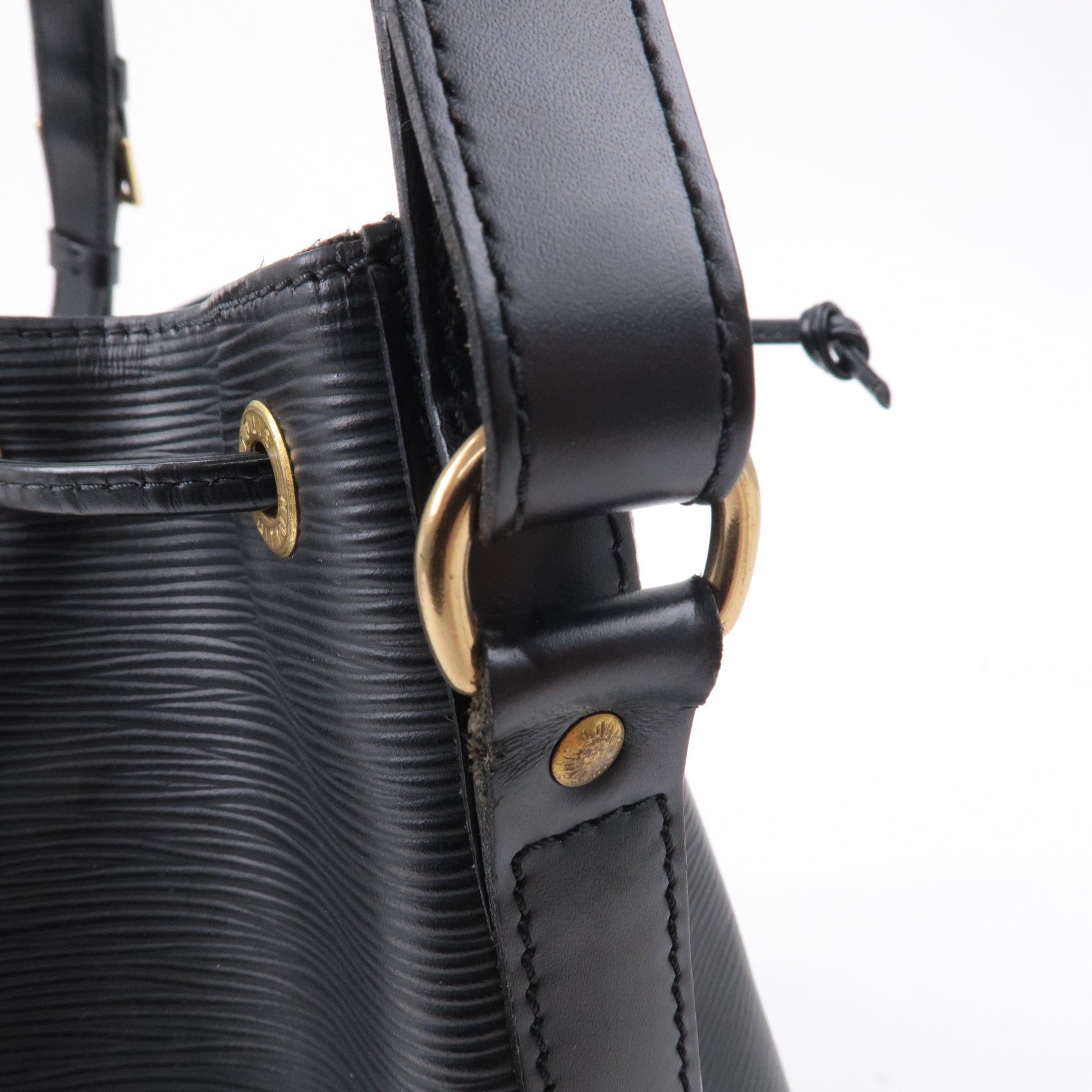 Louis Vuitton Petit Noe Epi Black M59012 – Timeless Vintage Company