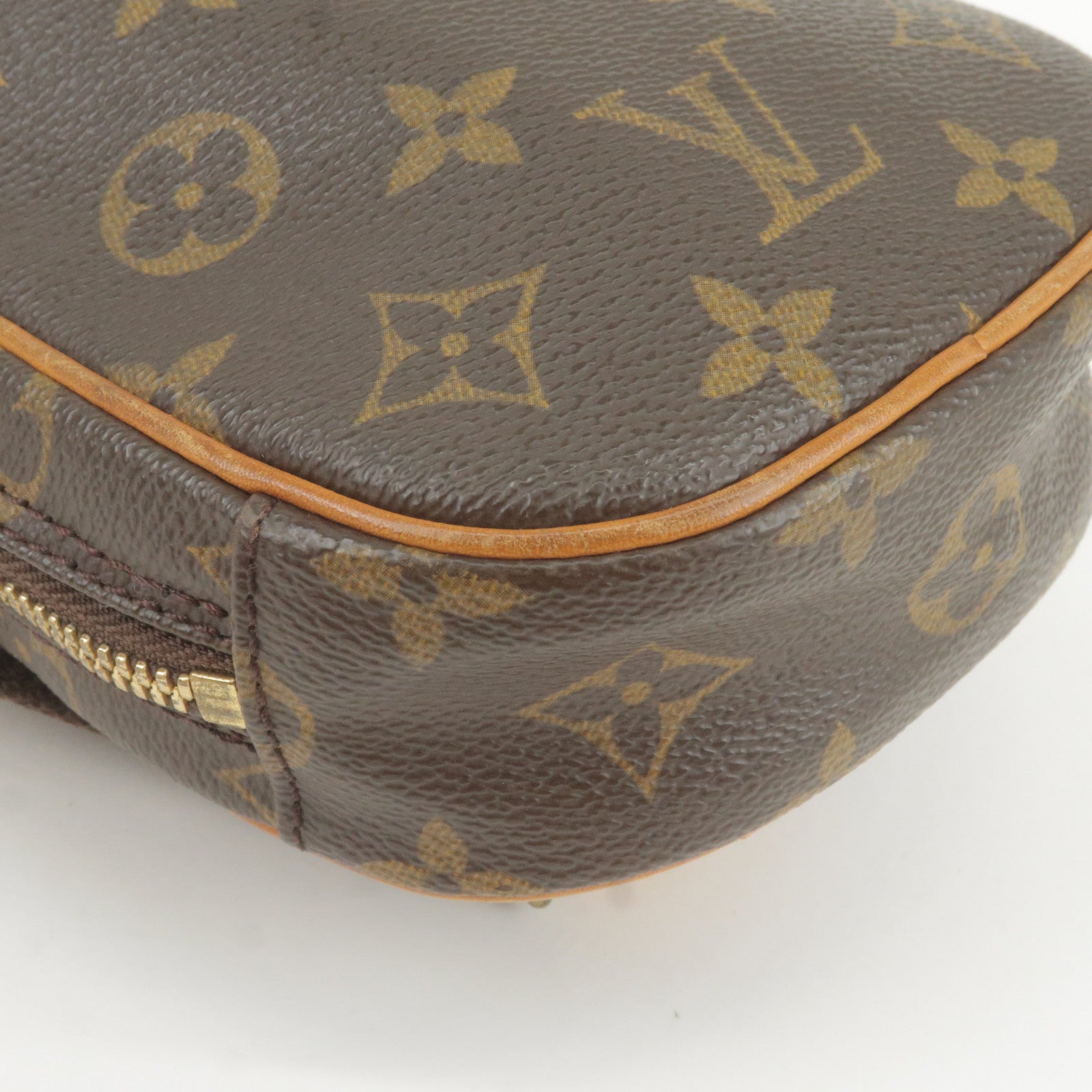 Pre-owned Louis Vuitton 2004 Pochette Florentine Belt Bag In Brown