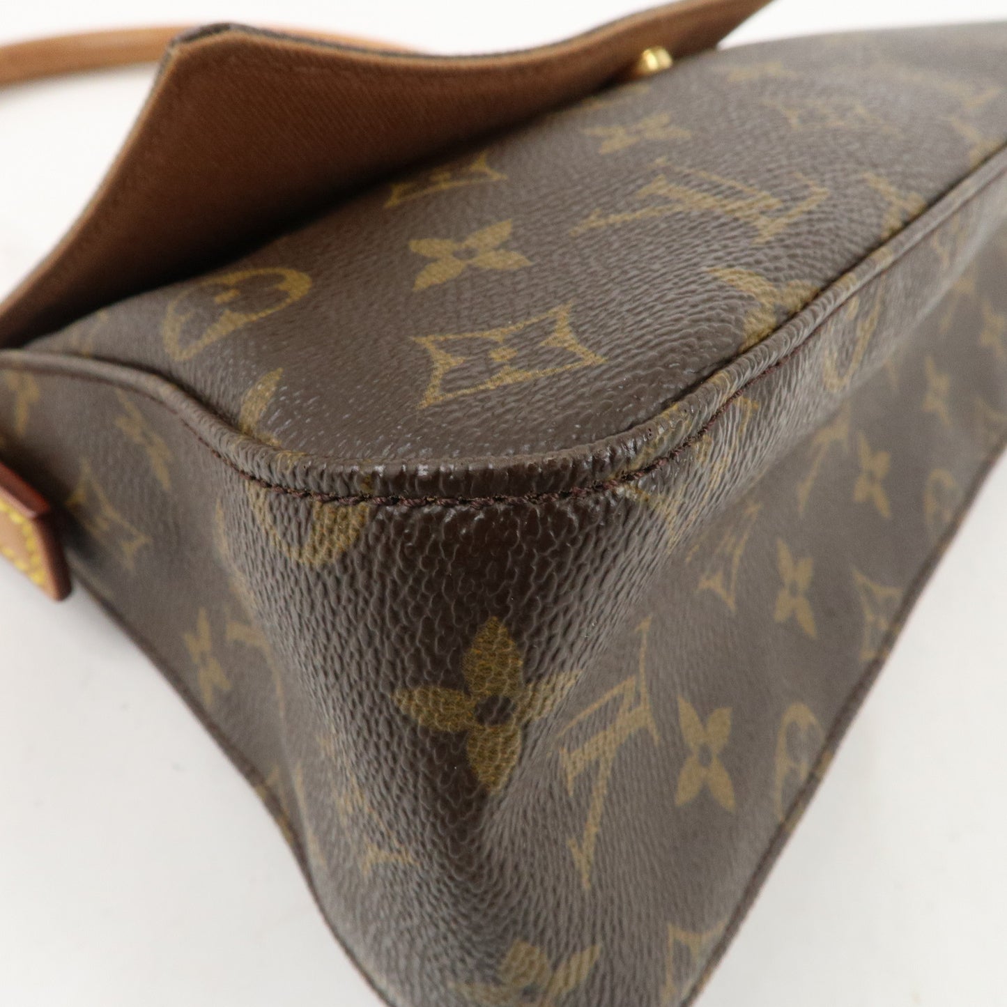 Louis Vuitton Monogram Mini Looping Shoulder Bag Hand Bag M51147