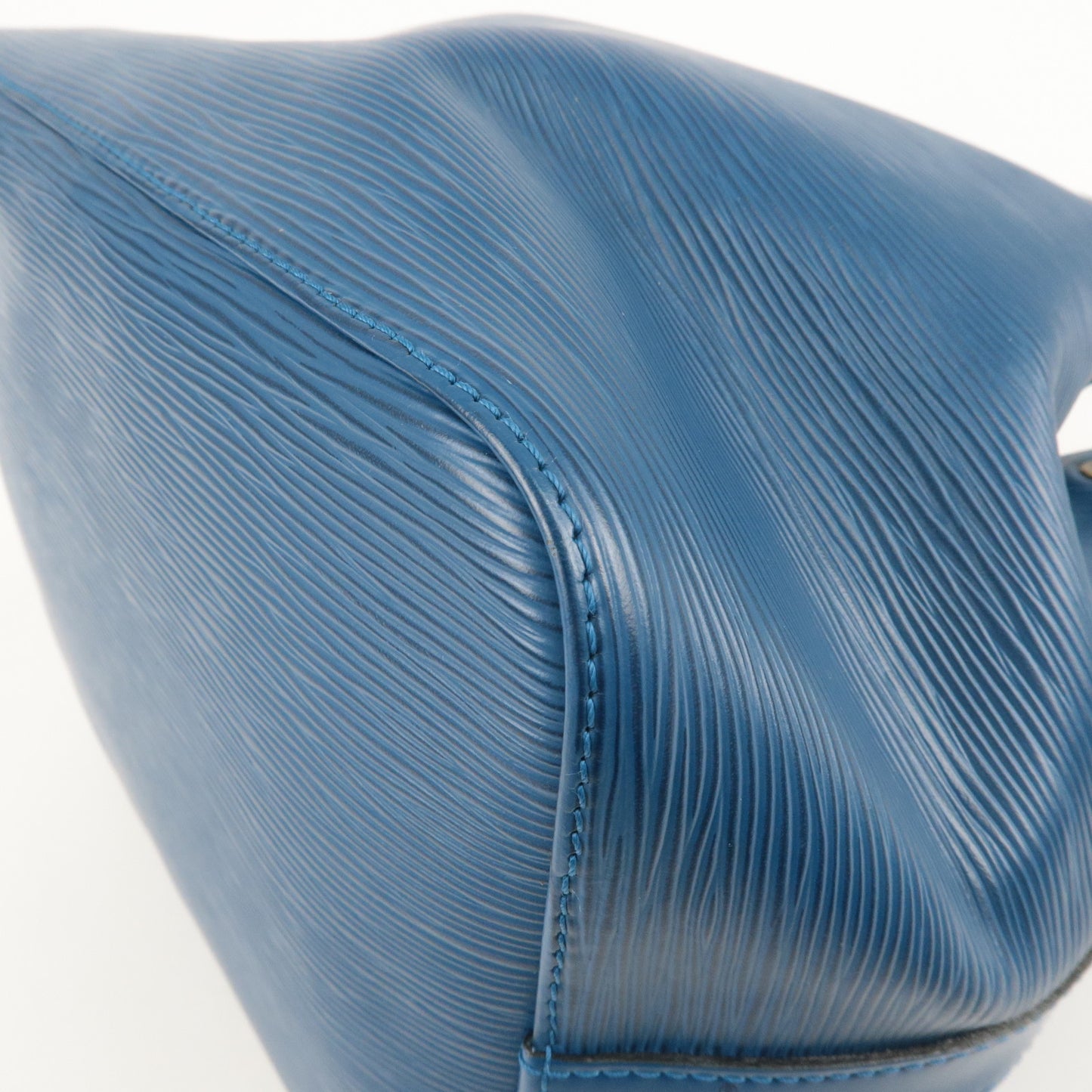 Louis Vuitton Epi Toledo Blue Bicolour Petite Noe Shoulder Bag – Timeless  Vintage Company