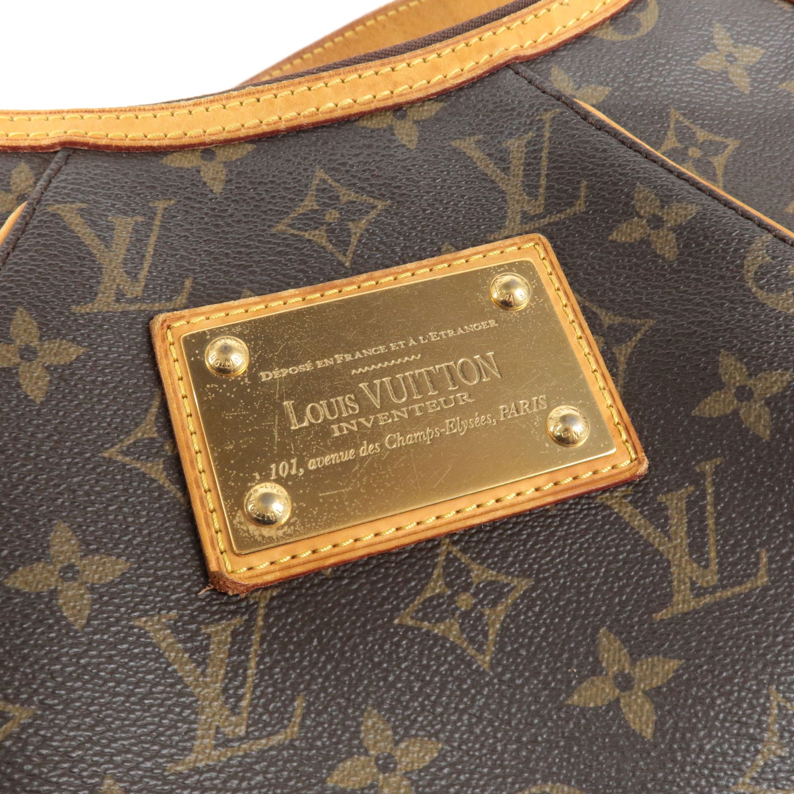 Bag - Shoulder - Thames - Vuitton - Monogram - PM - Louis - M56384