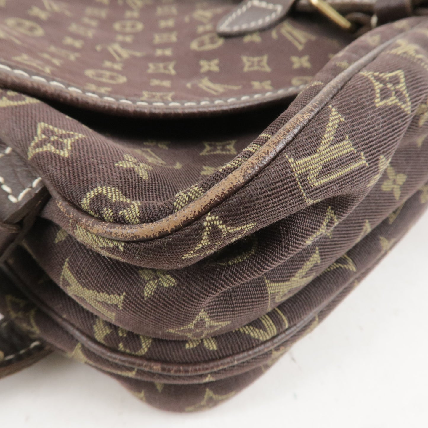 Louis Vuitton Ebene Monogram Mini Lin Saumur Bag – Leiame Luxe