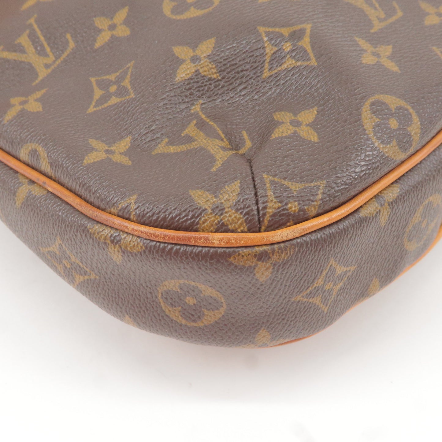 Louis Vuitton Monogram Odeon MM Crossbody Shoulder Bag M56389