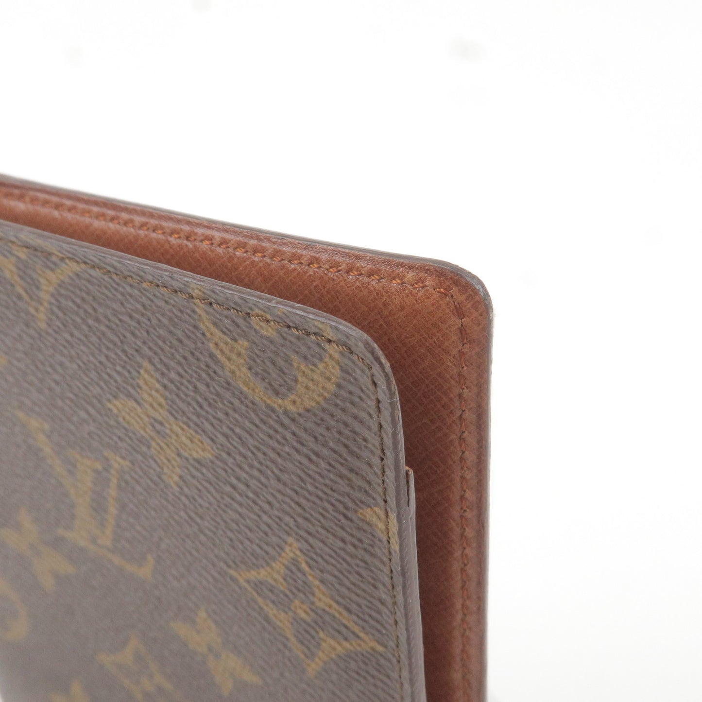 Louis Vuitton Monogram Couverture Passeport Passport Case M60188