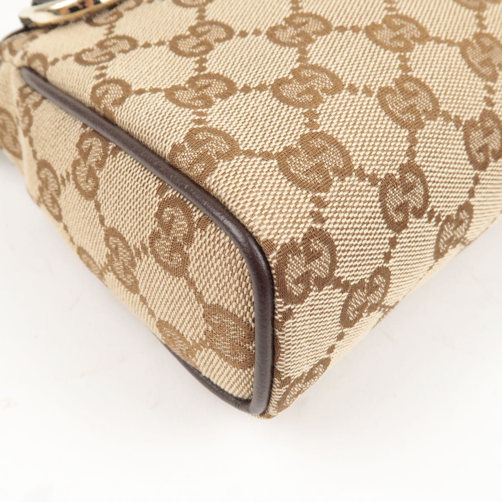 Gucci Abbey Handbag 366137
