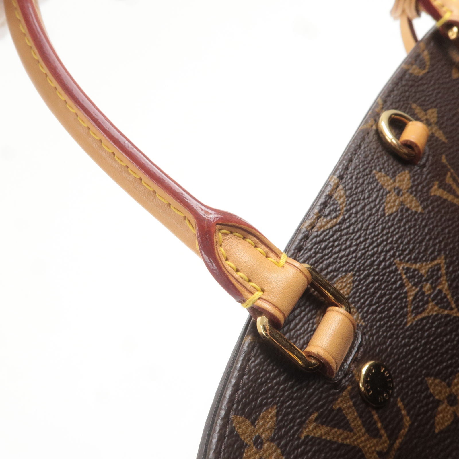 Louis vuitton monogram online canvas montaigne mm m41056