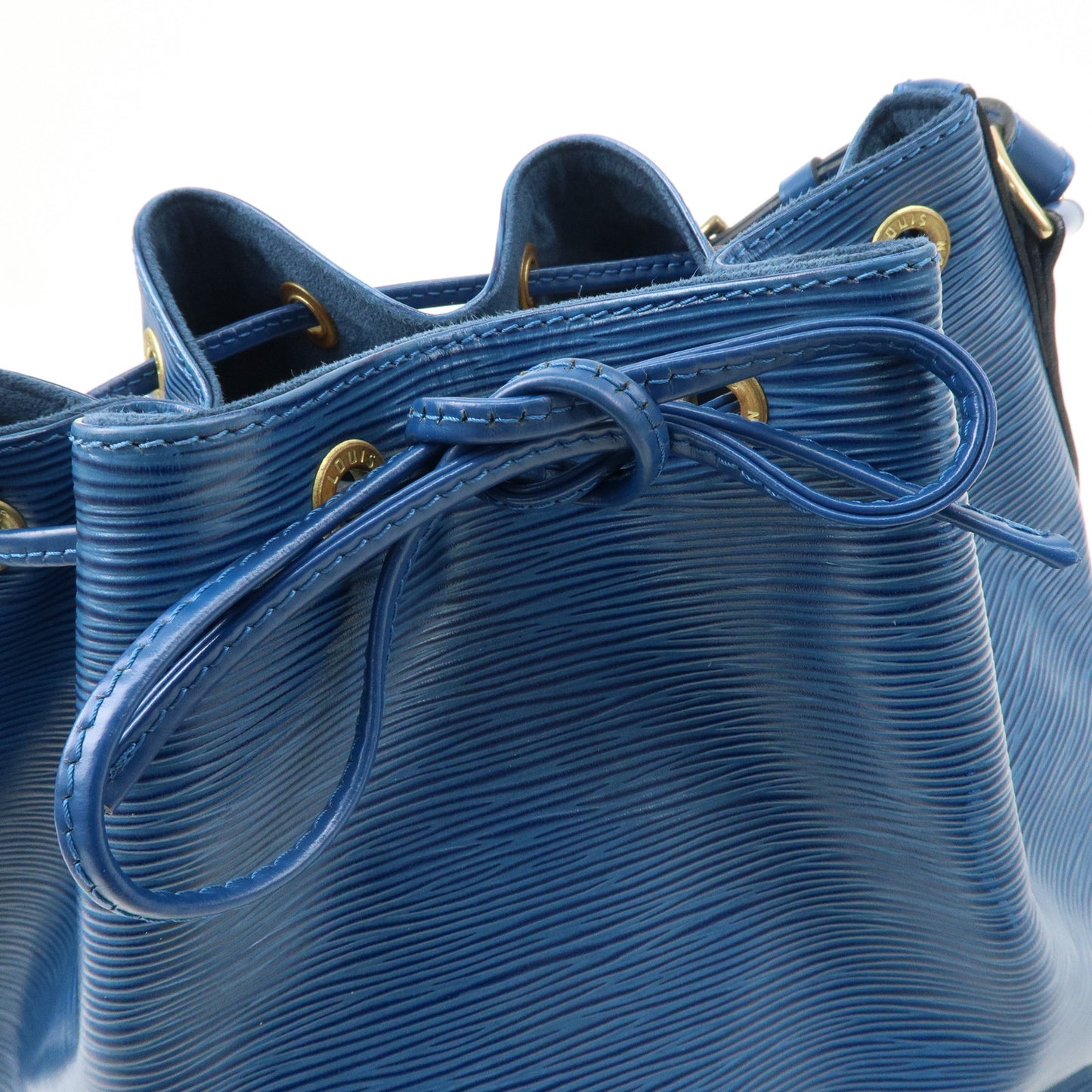 Louis Vuitton Epi Petit Noe Shoulder Bag Toledo Blue M44105
