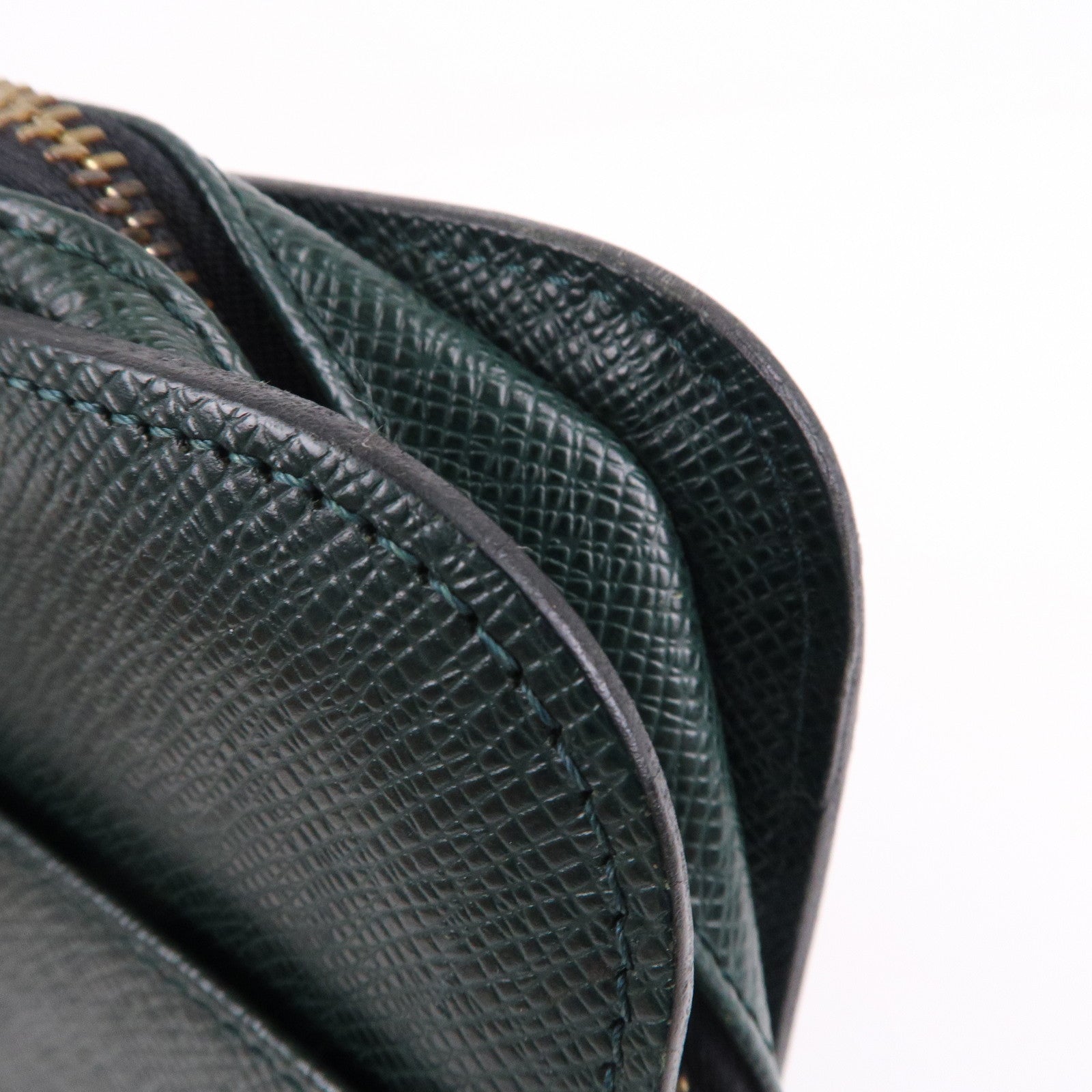 Louis Vuitton, Bags, Authentic Louis Vuitton Pochette Baikal Clutch Taiga  Leather Dark Green