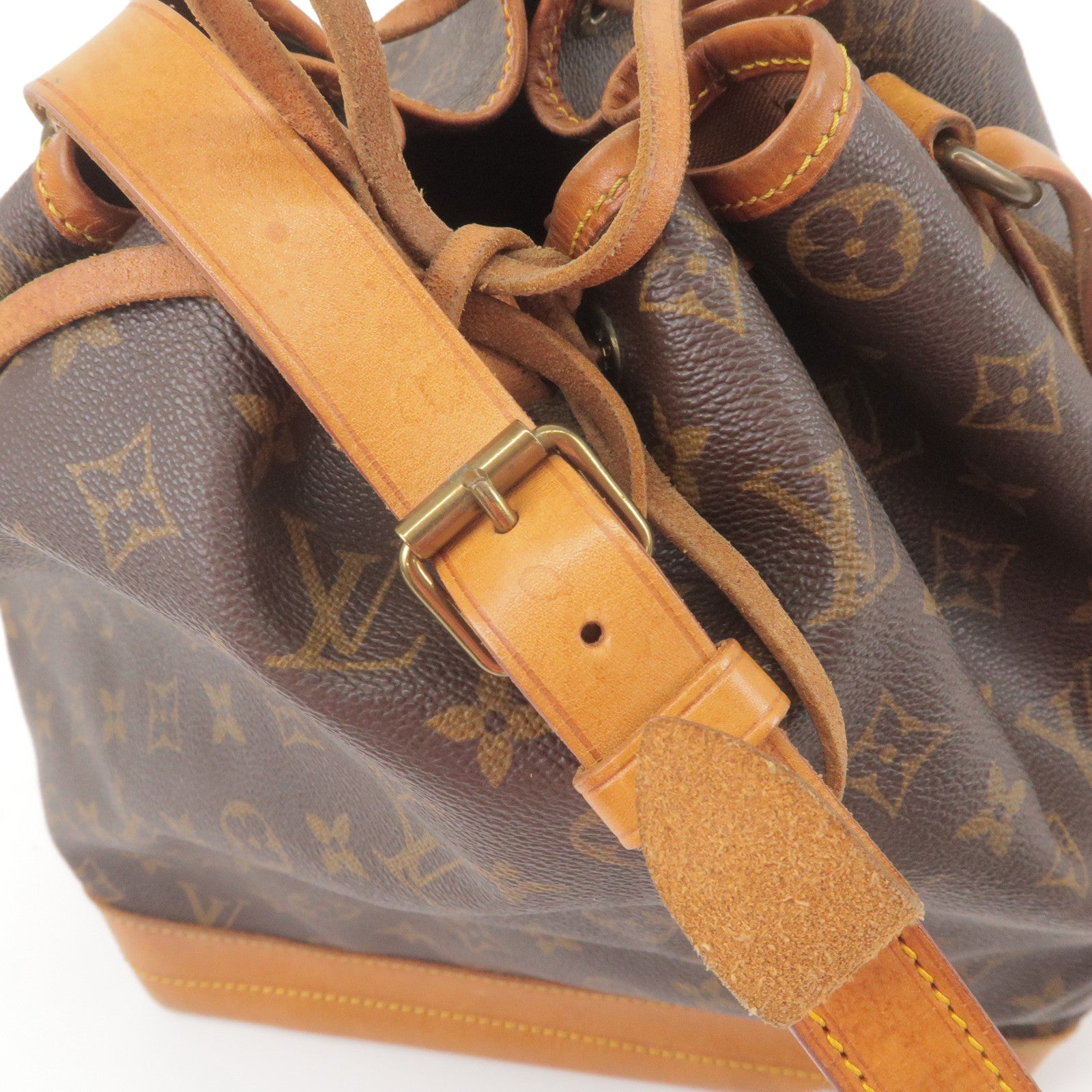 Louis Vuitton, Bags, Authentic Louis Vuitton Monogram Noe Shoulder Bag  M42224 Lv 9528b