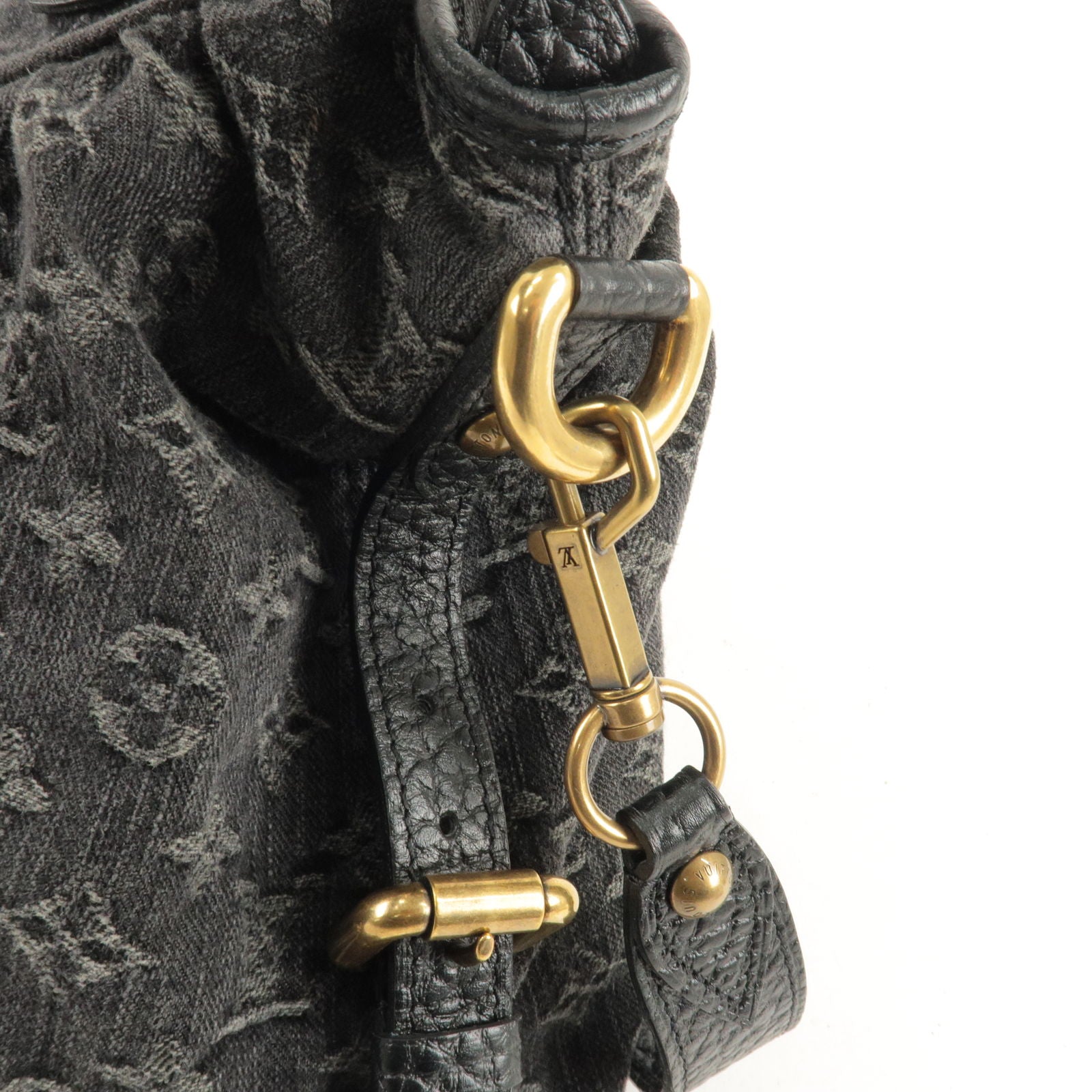 LOUIS VUITTON Authentic M95351 Denim Neo Cabby MM Handbag Noir
