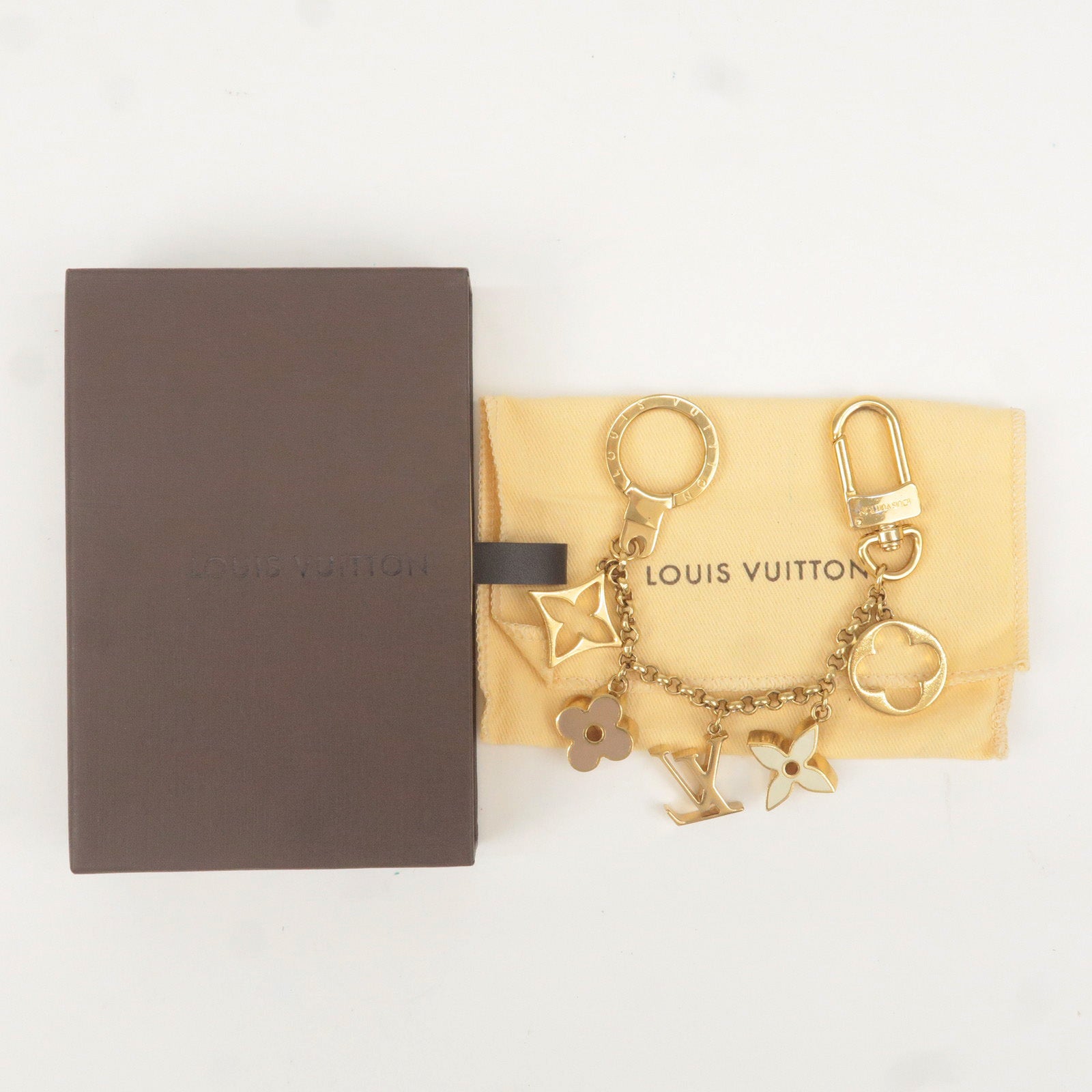 Shop Louis Vuitton LOCKME Fleur de monogram bag charm chain (M65111) by  LuxWorld