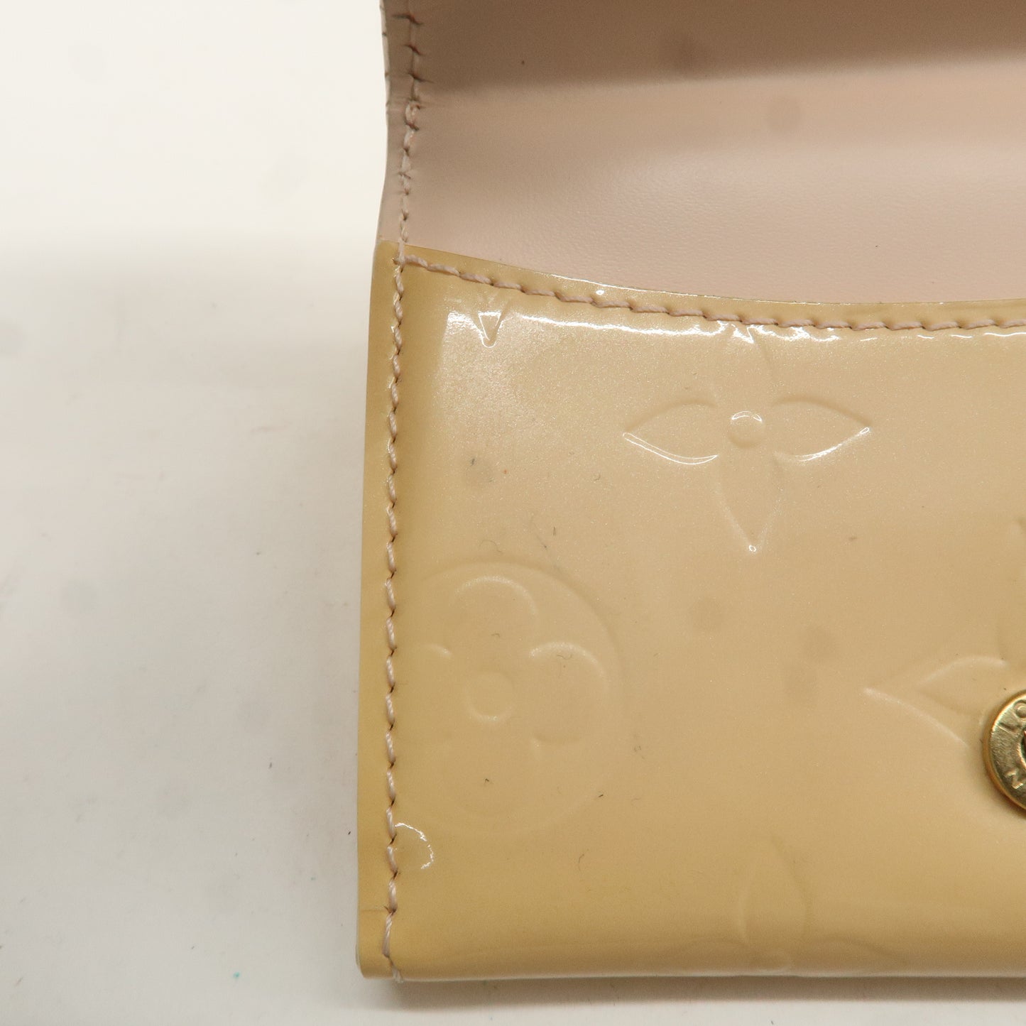 Louis Vuitton Monogram Vernis Ludlow Coin Case Beige