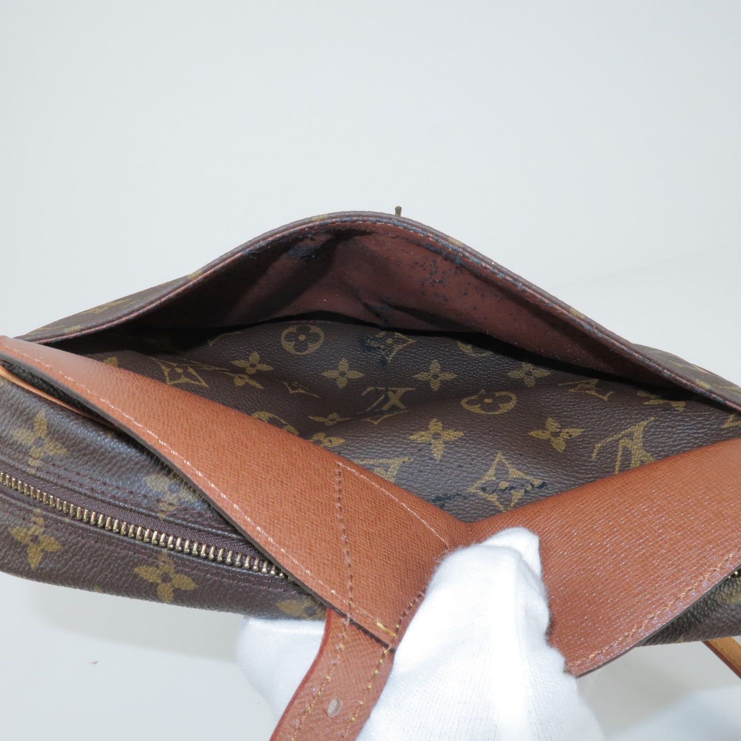 Louis Vuitton Monogram Jeune Fille 25 MM Shoulder Bag M51226