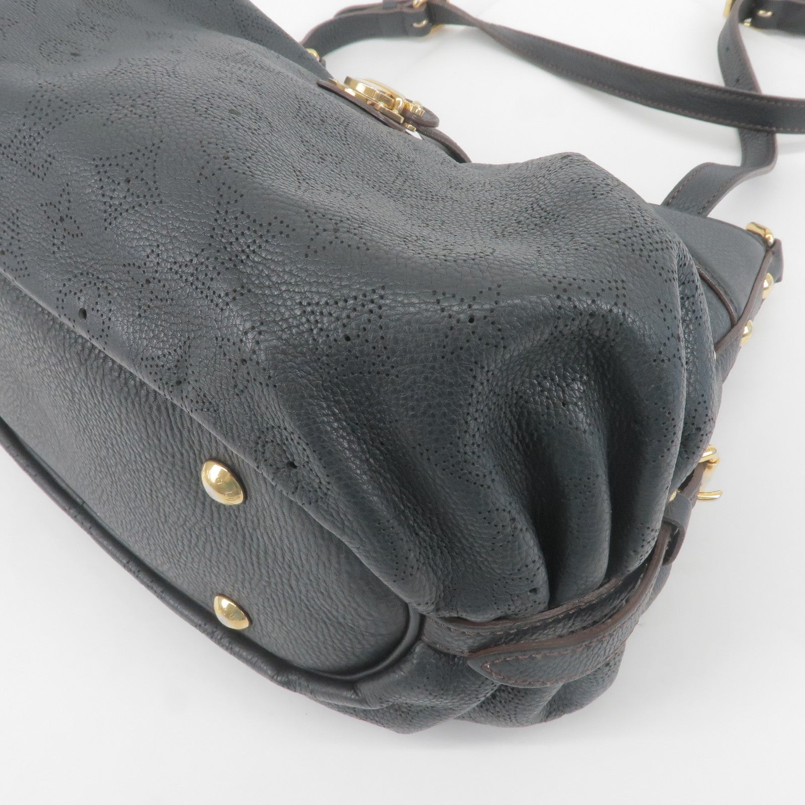LOUIS VUITTON Mahina XL Monogram Leather Shoulder Bag Bronze