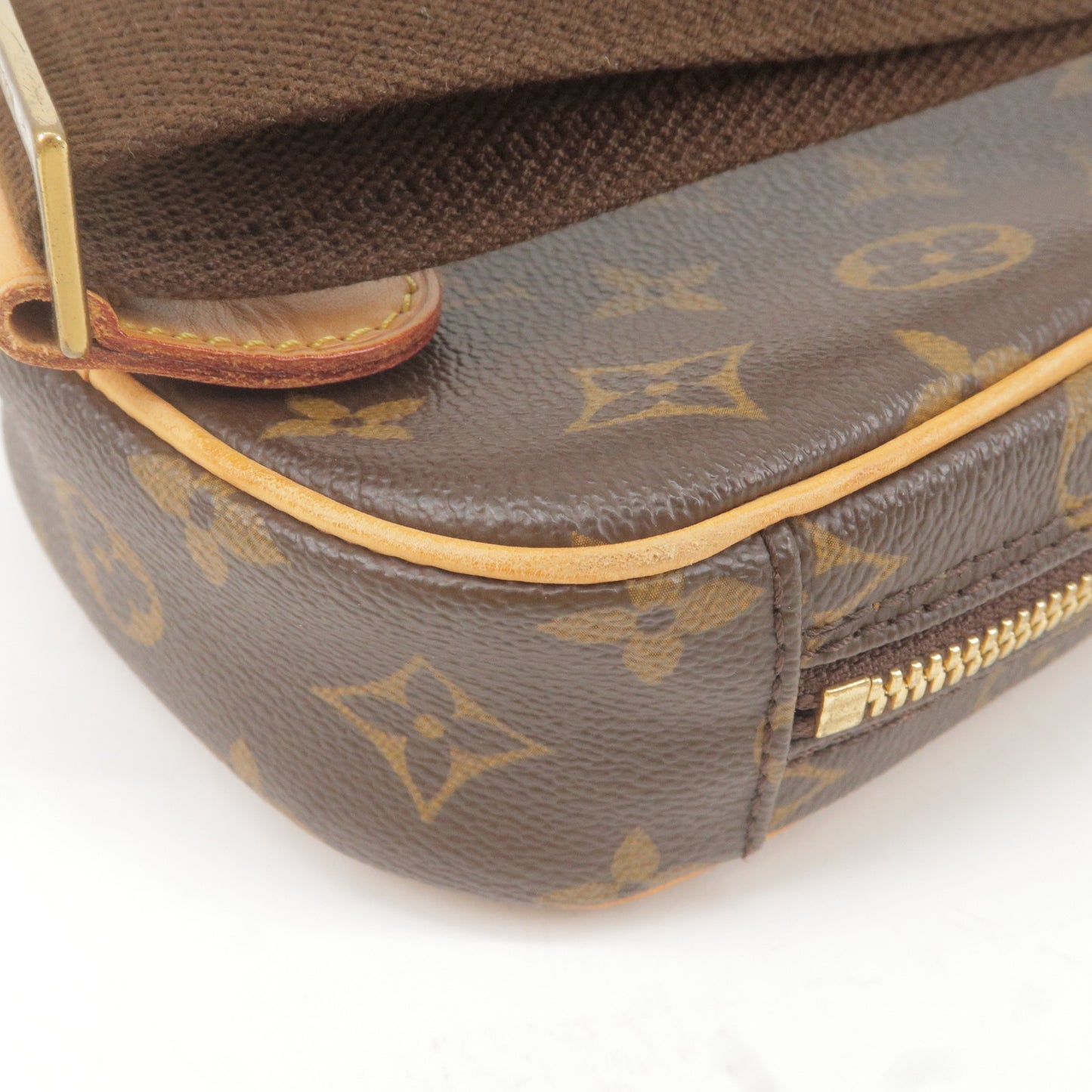 Louis Vuitton Monogram Pochette Gange Cross Body Bag M51870