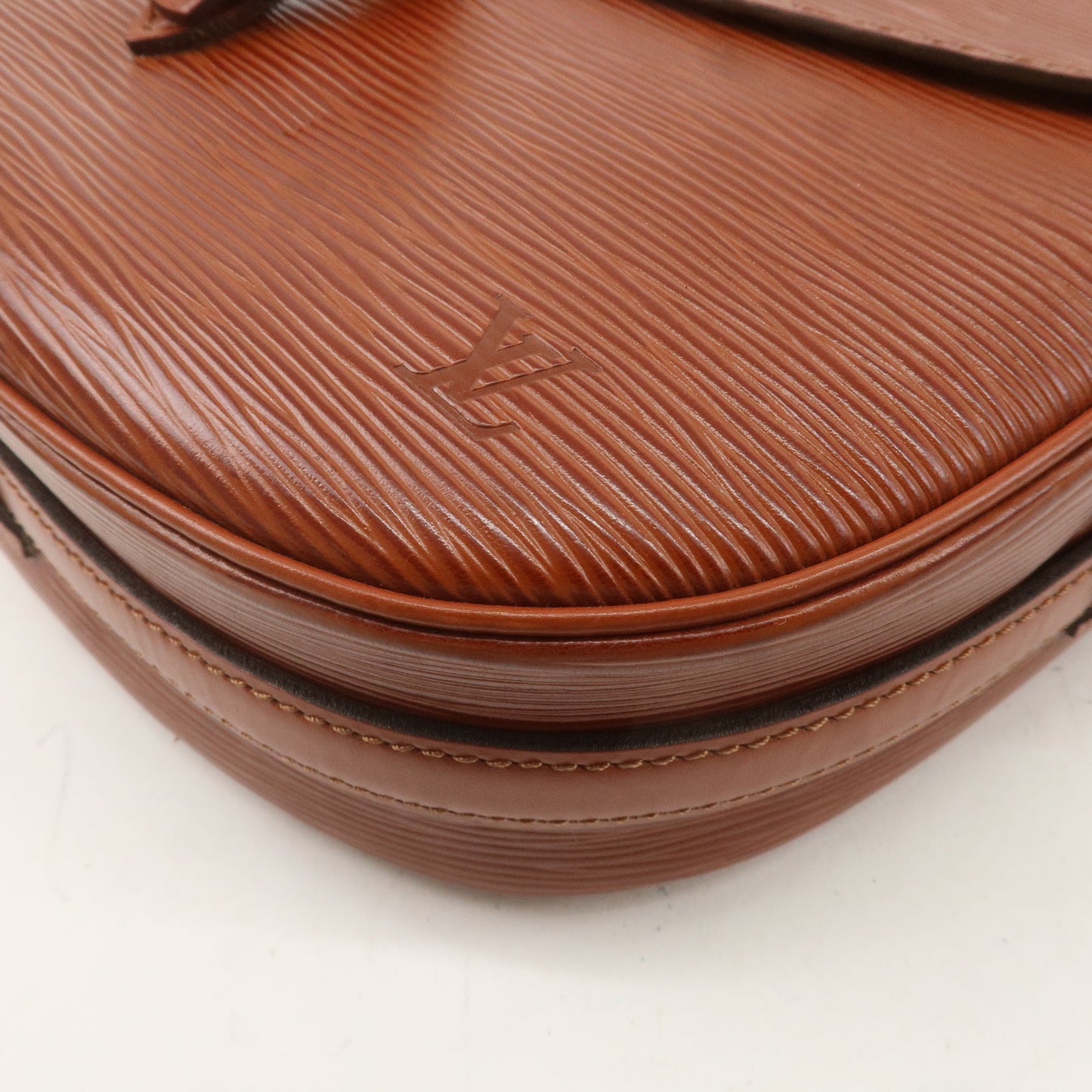 Louis Vuitton Epi Jeune Fille Shoulder Bag Kenya Brown M52153