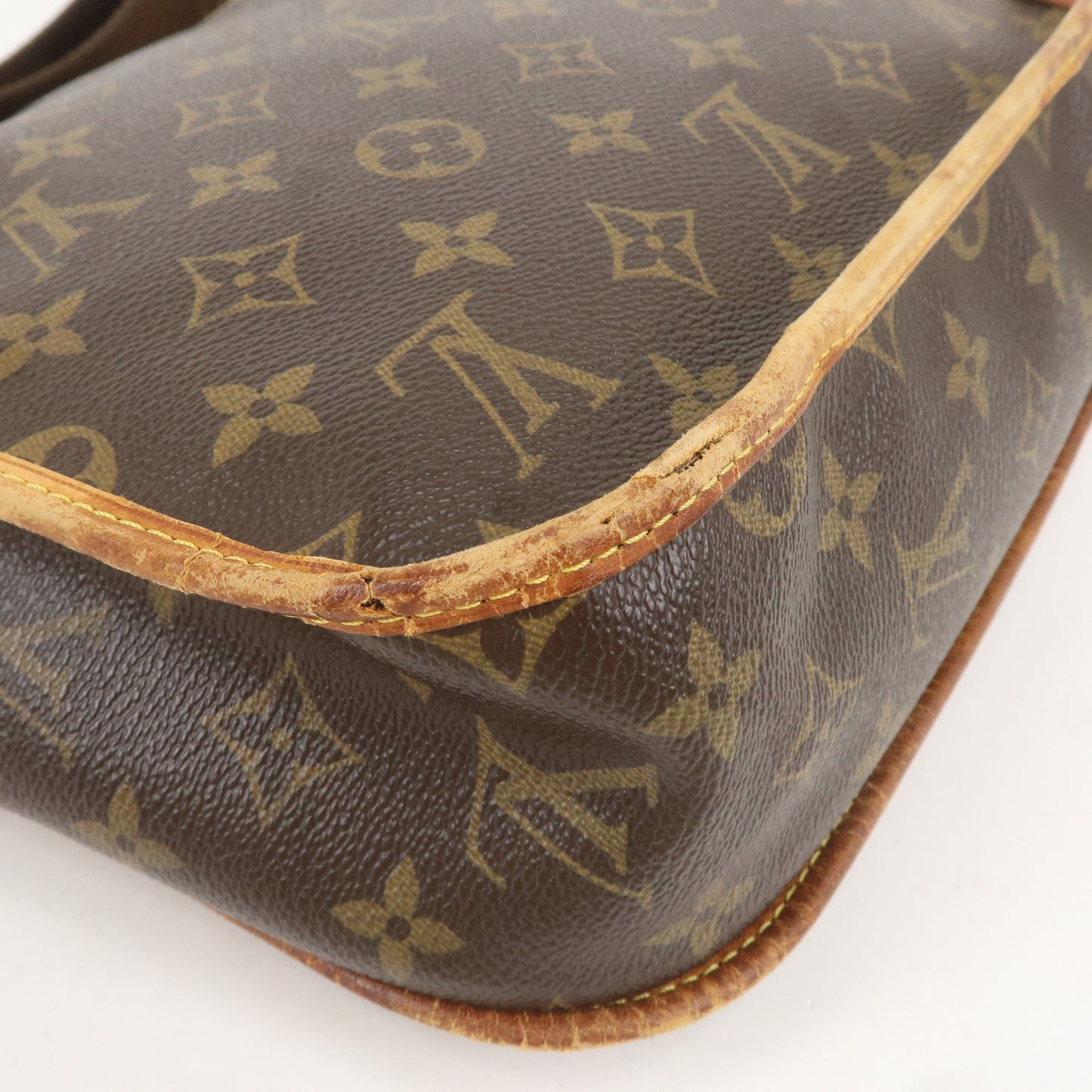 Louis Vuitton Monogram Messenger Bosphore PM Shoulder Bag M40106