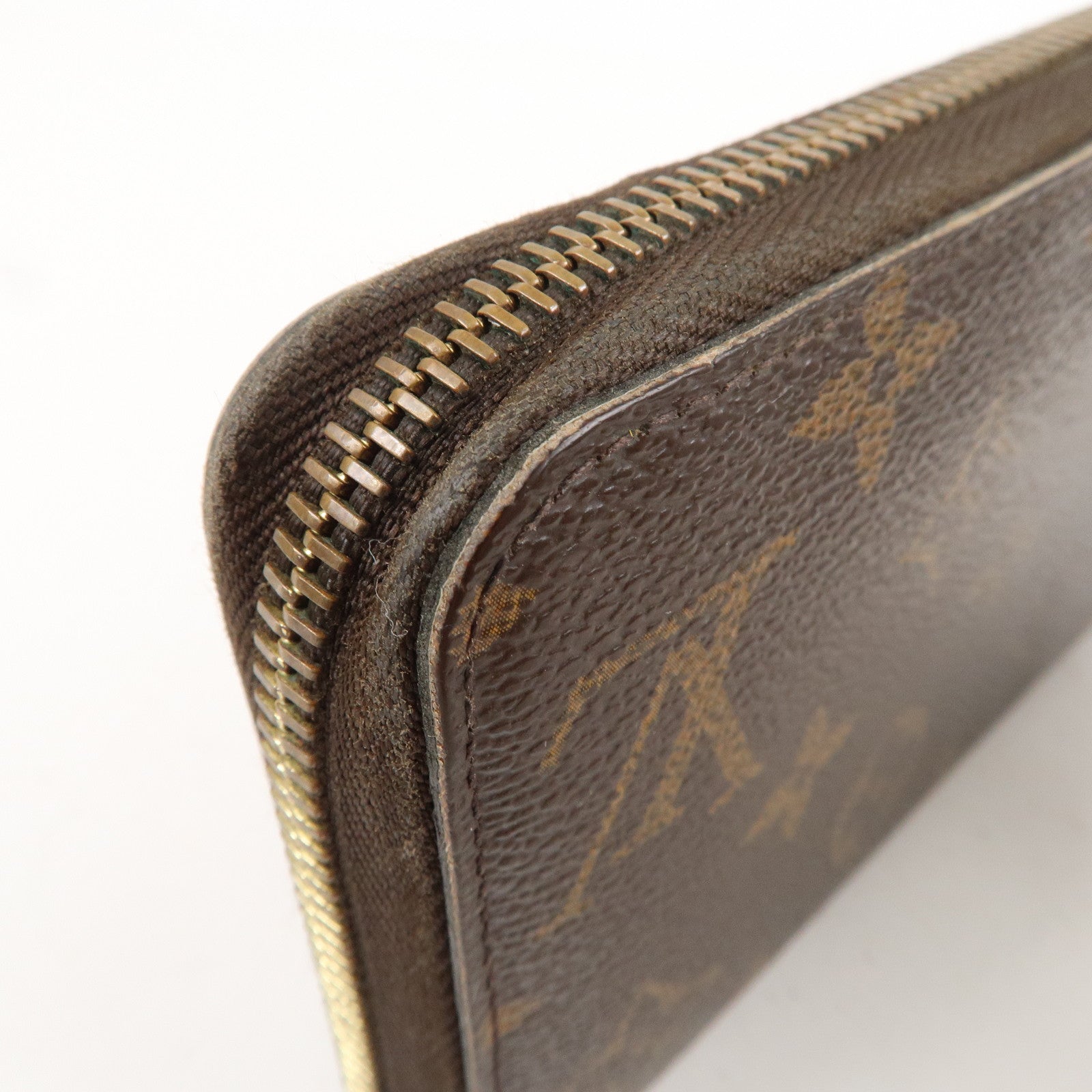 Louis Vuitton Monogram Zippy Wallet Zip Around Long Wallet M60017