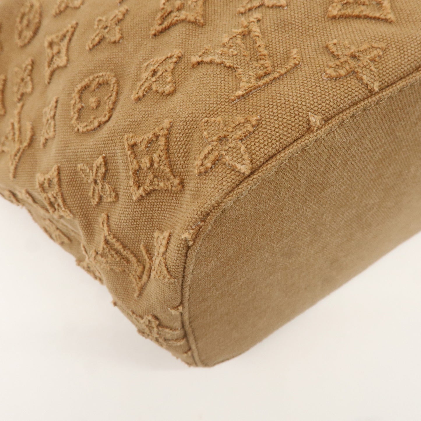 Louis Vuitton Monogram Stone Neverfull MM Tote Bag M40833