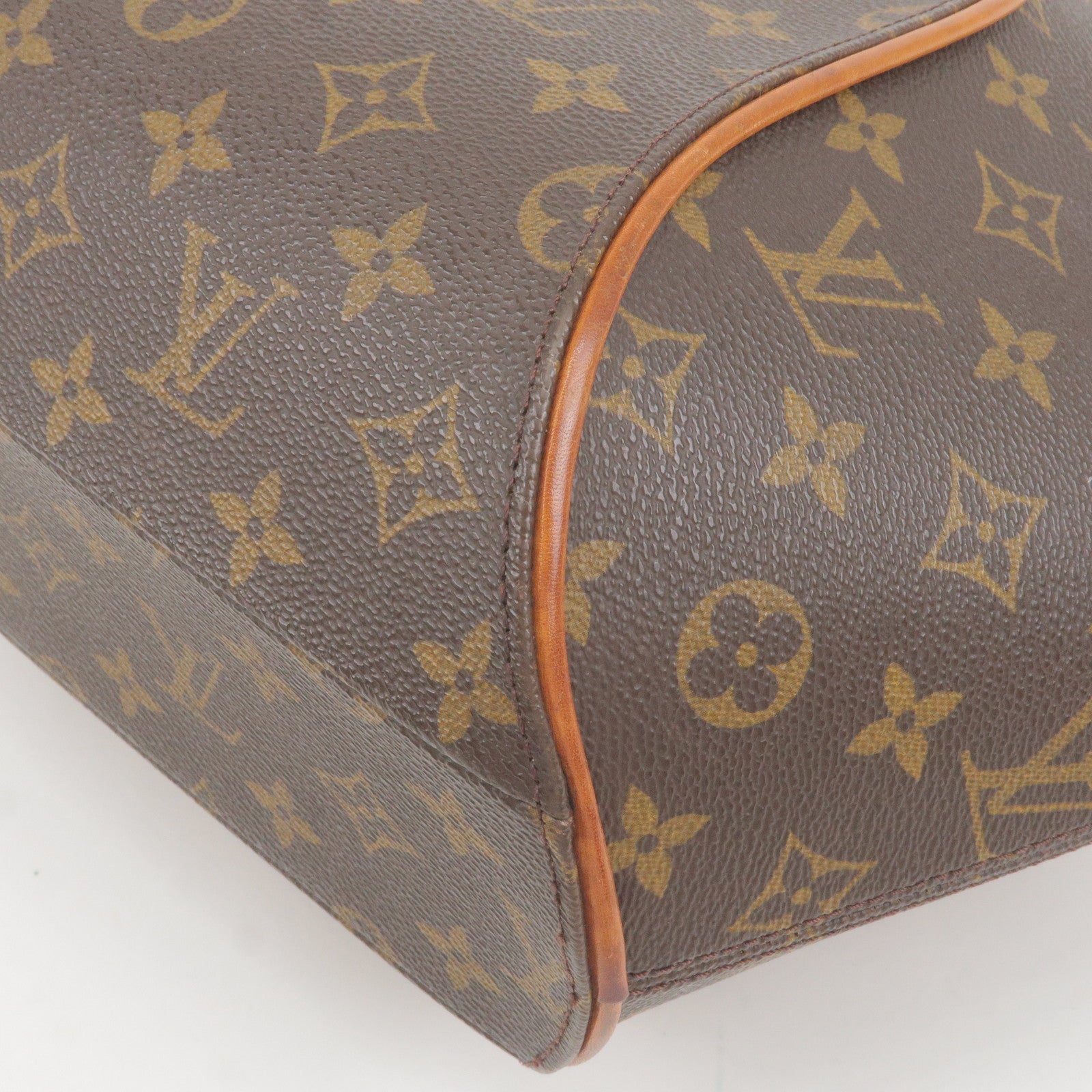 Louis Vuitton Ellipse Small Model Handbag in Brown Monogram Canvas