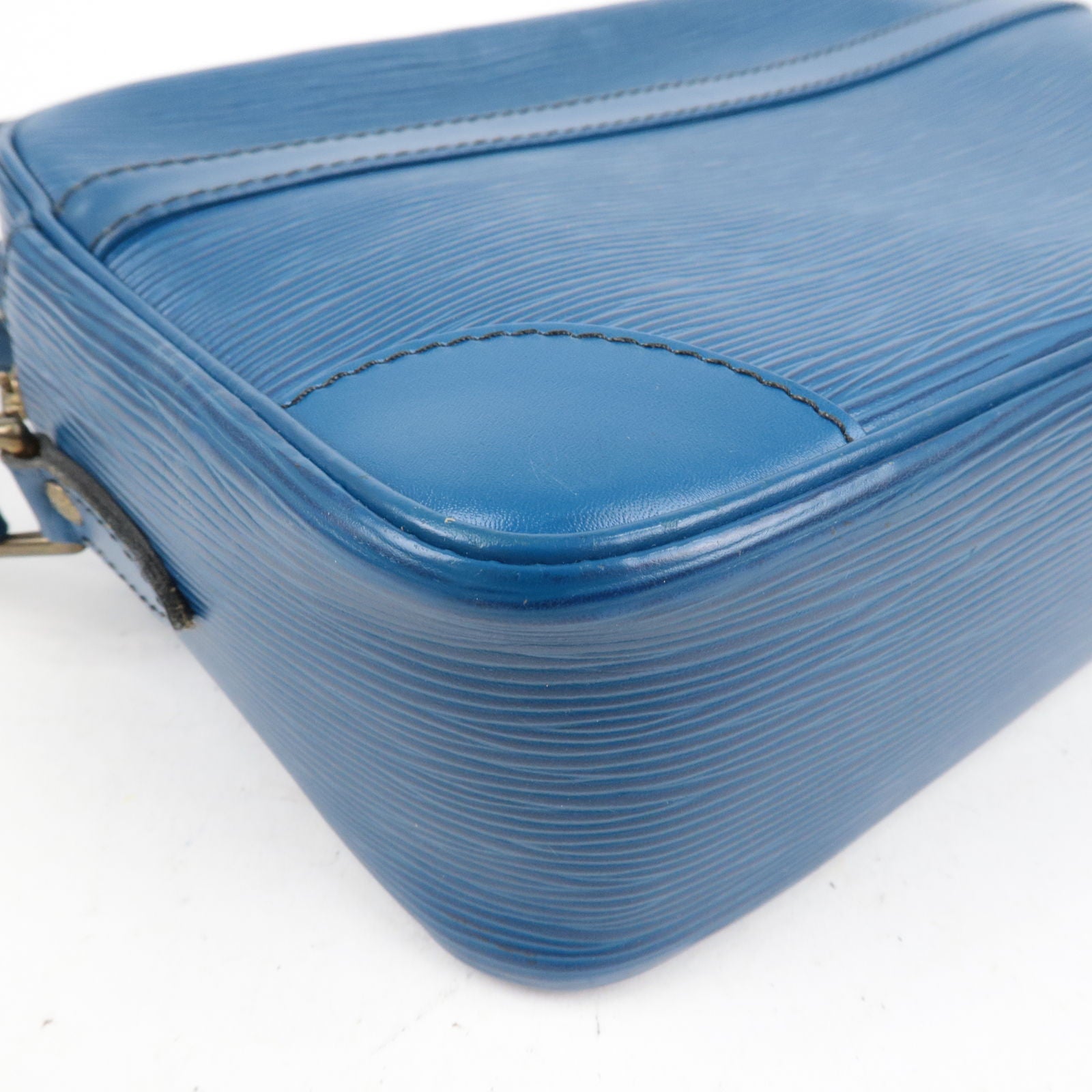 Louis Vuitton Blue Epi Leather Trocadero Handbag