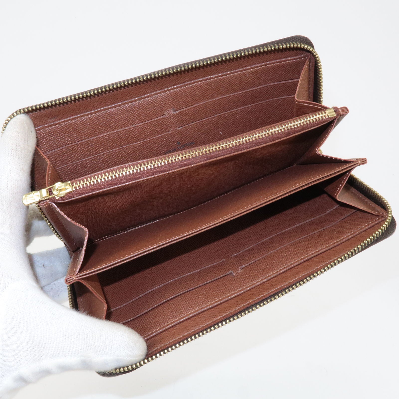 Louis Vuitton, Vintage Compact Wallet, 36 – DamnAgedVintage
