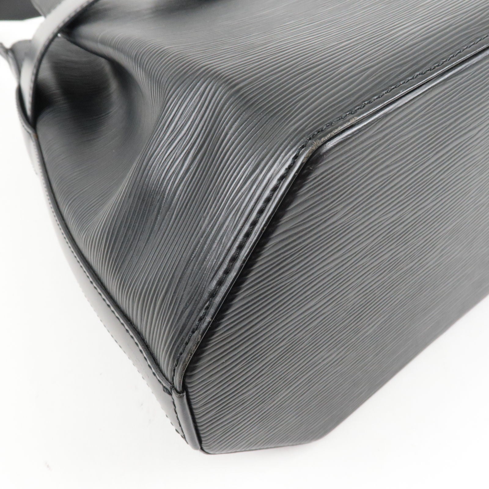 Louis Vuitton Epi Leather Bucket Bag Black