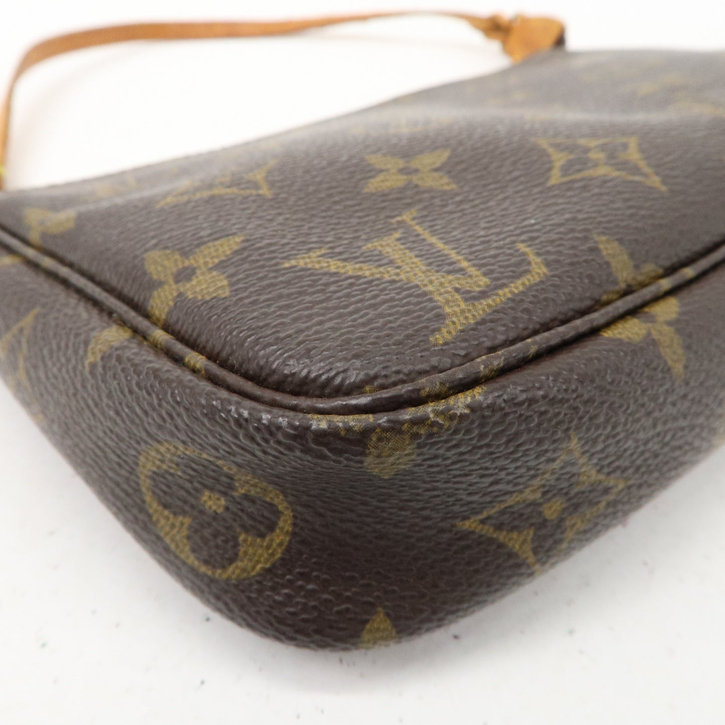 Louis Vuitton Monogram Pochette Accessoires Hand Bag M51980