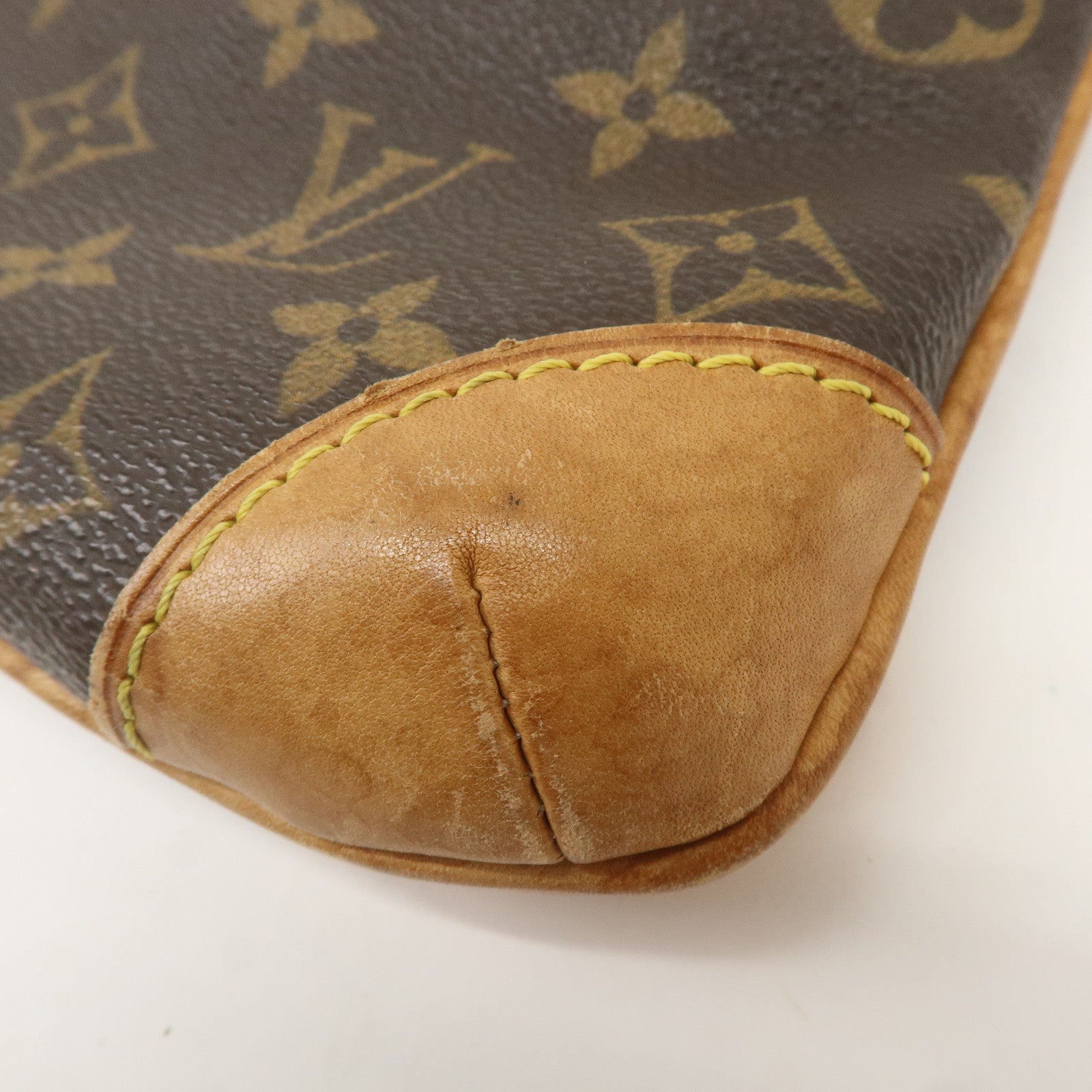 Louis Vuitton Monogram Coussin GM Hand Bag Shoulder Bag M51141