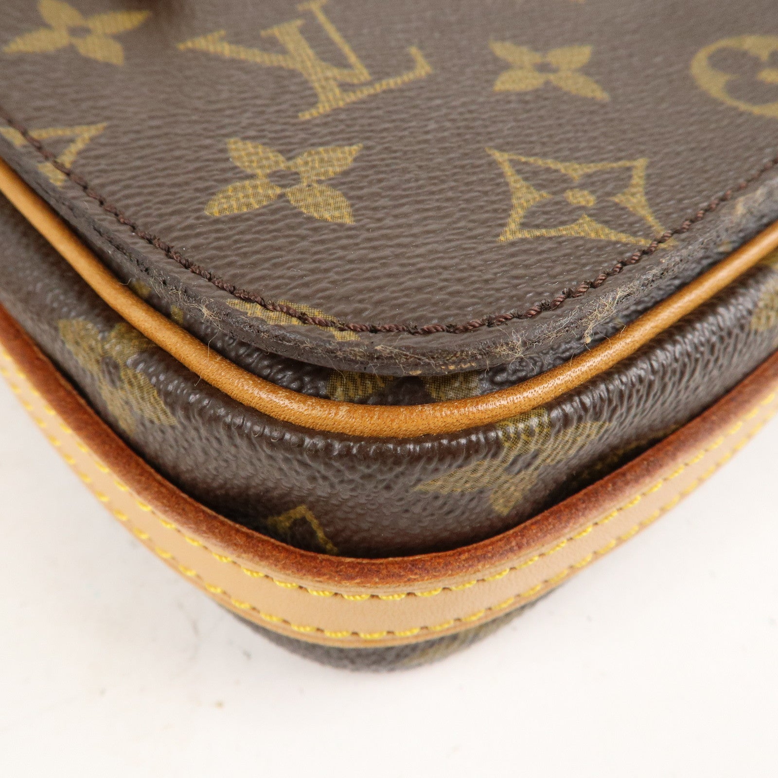 LOUIS VUITTON Monogram Saint Germain Shoulder Bag M51210 LV Auth ep607  Cloth ref.785212 - Joli Closet