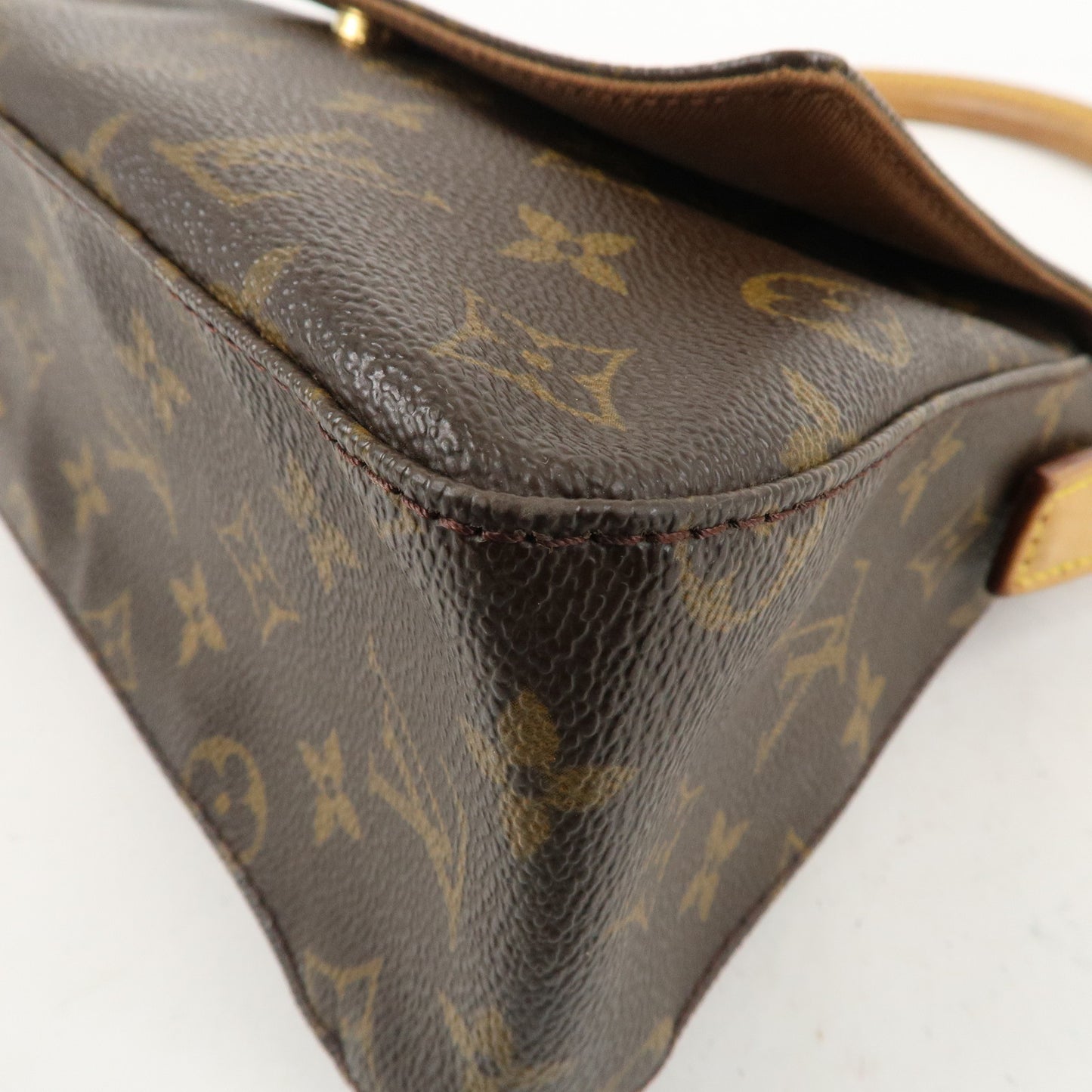 Louis Vuitton Monogram Mini Looping Shoulder Bag Hand Bag M51147