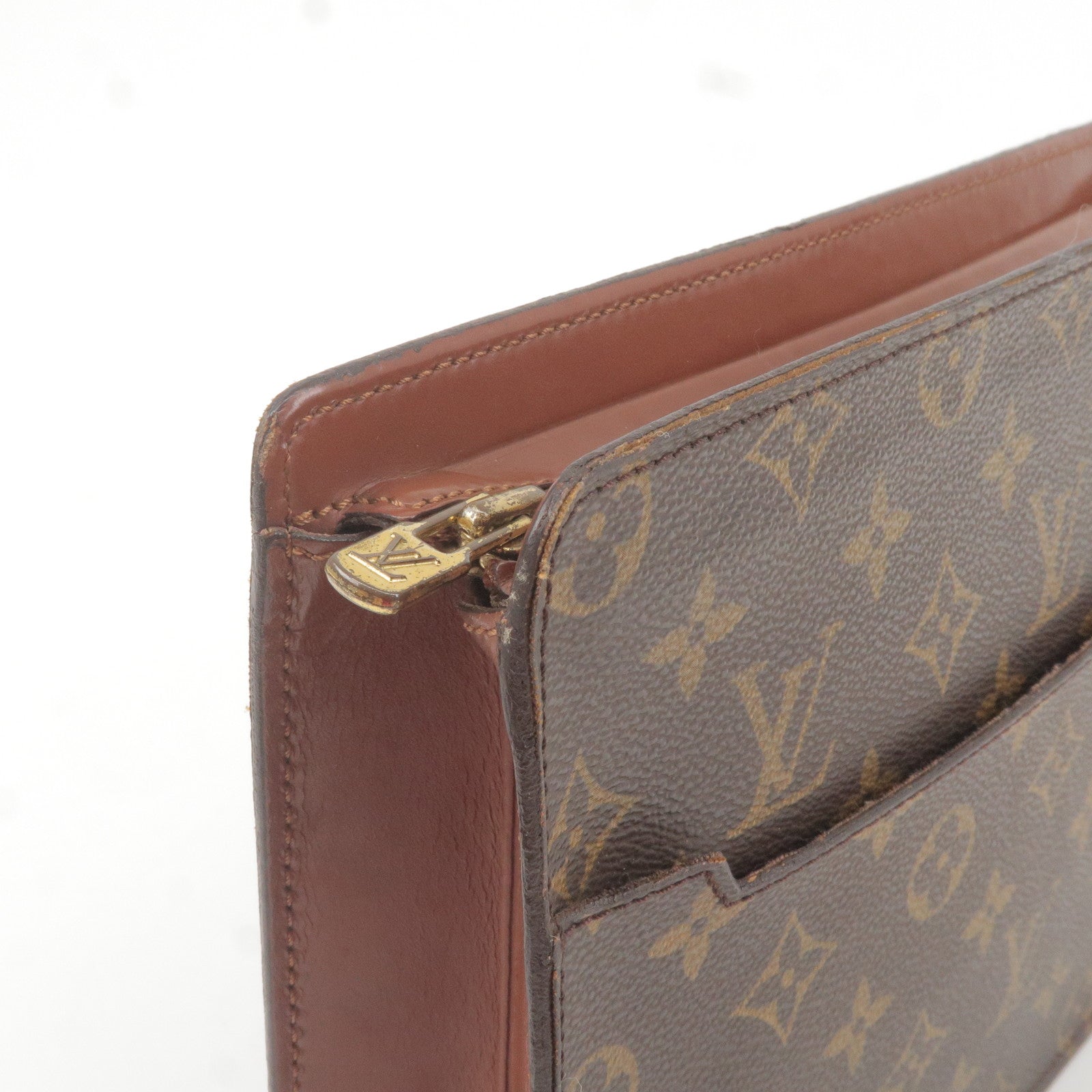 Vintage Louis Vuitton Monogram clutch bag, pochette purse. Must