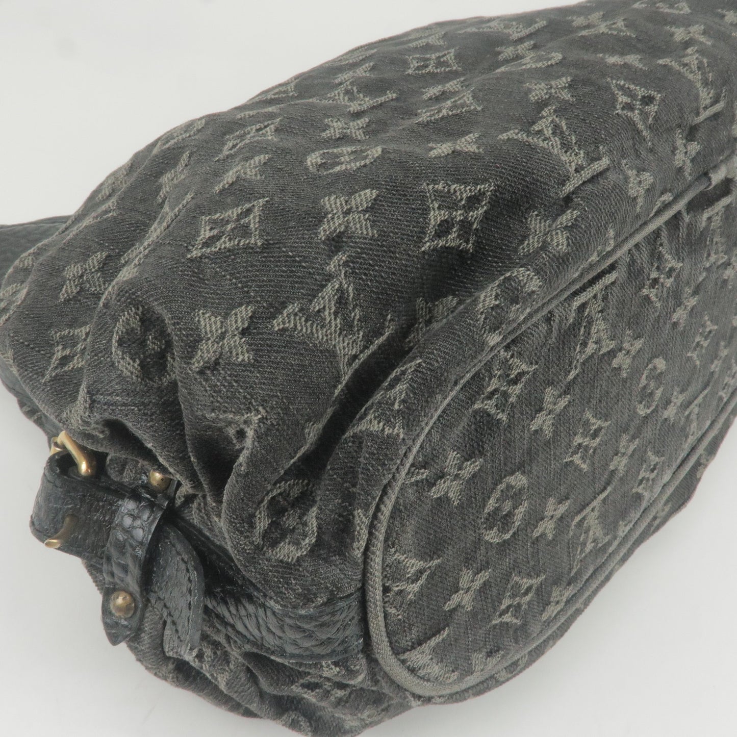 Louis Vuitton Monogram Denim XS Shoulder Bag Noir M95608